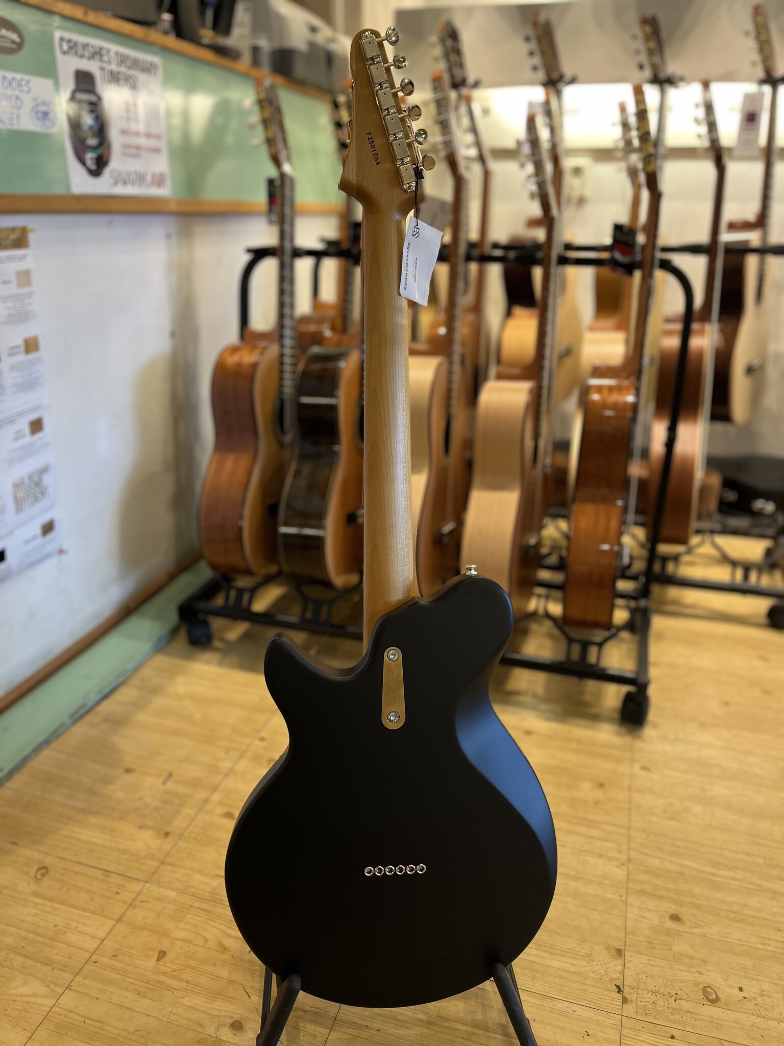 Eastman Eastman Fullertone SC'52 Moss Black
