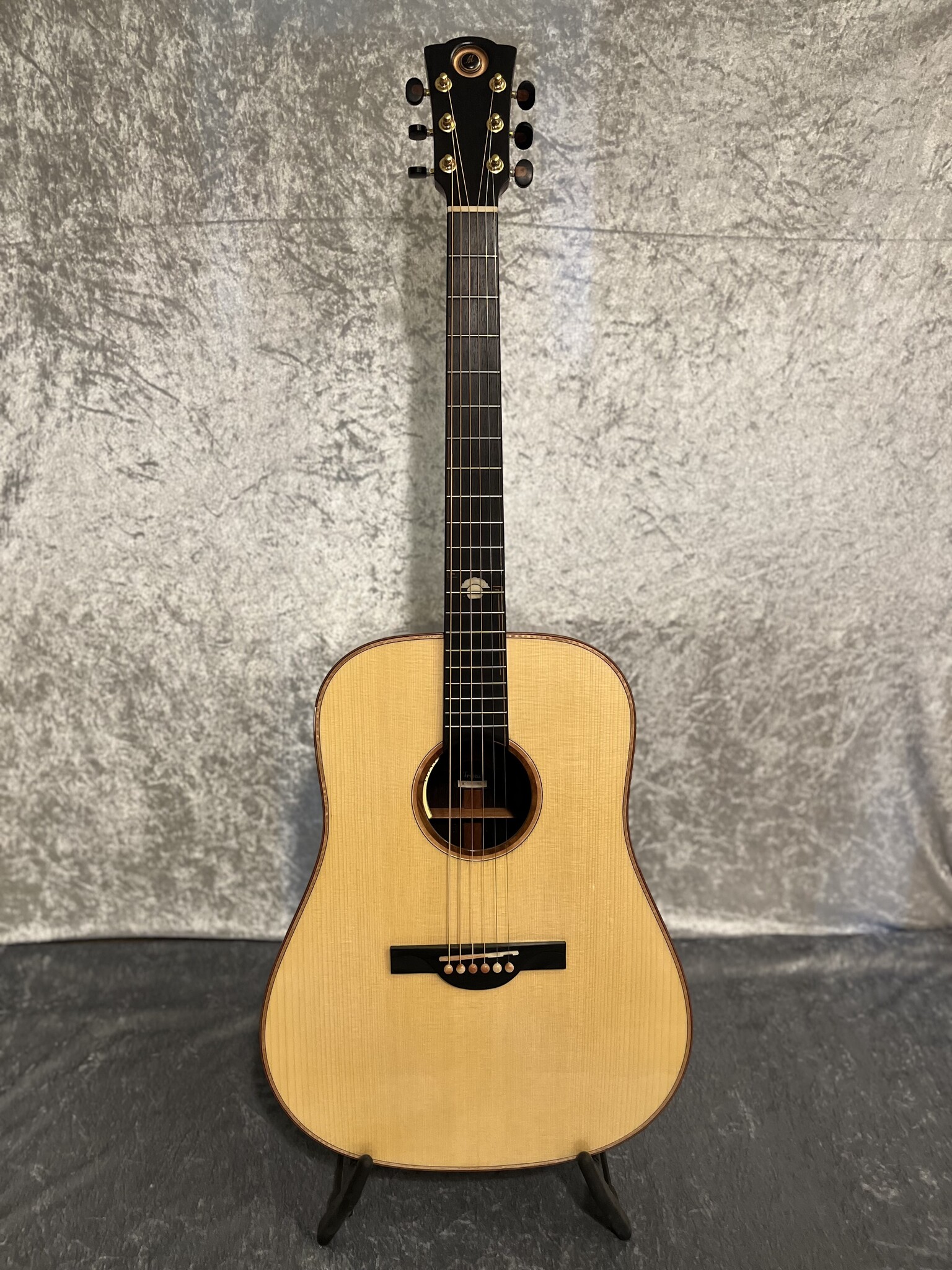 Merida Guitars Merida Tribecca