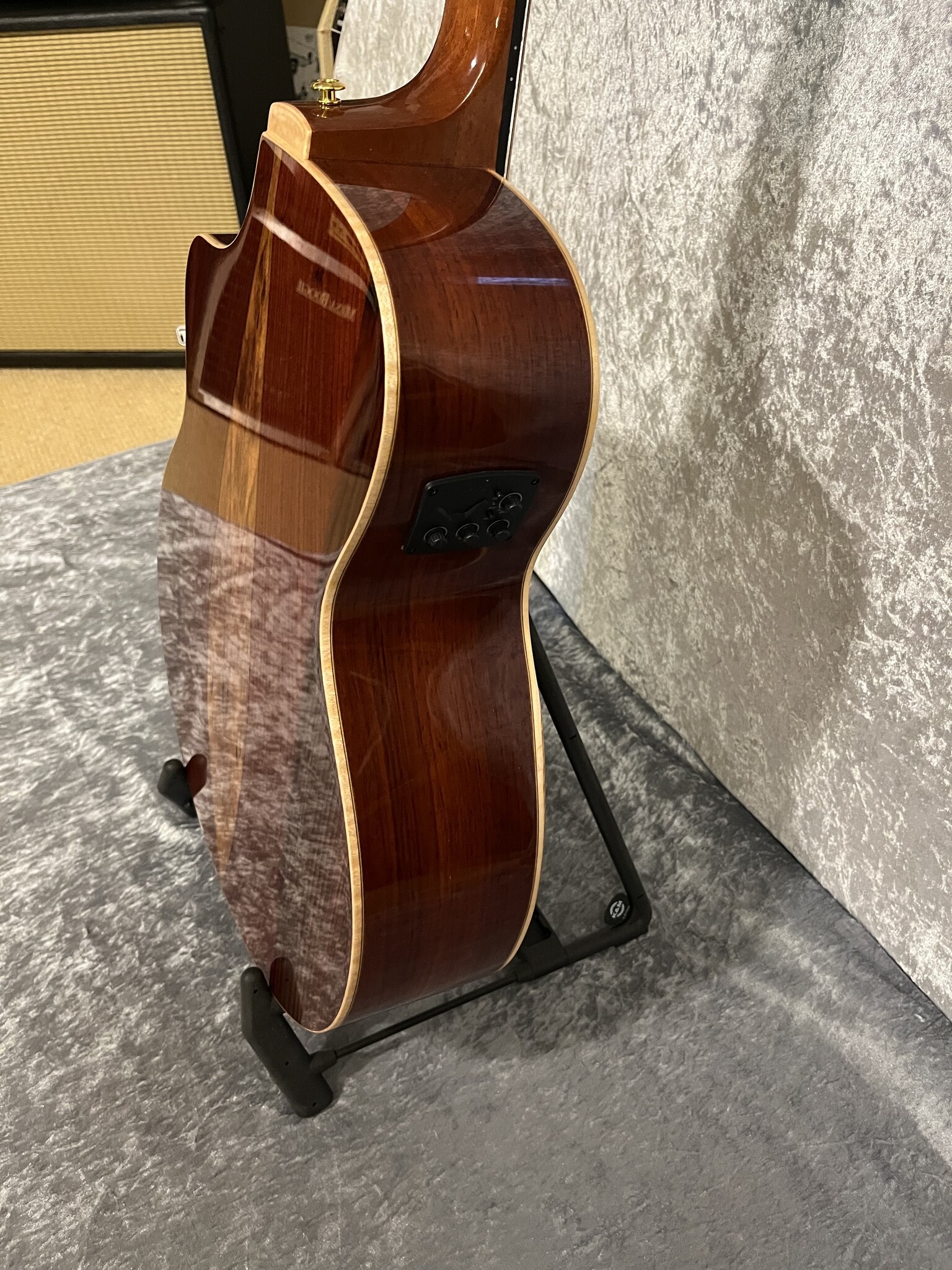 Mérida Extrema Guitars Merida MP-18GCEQ-LTD