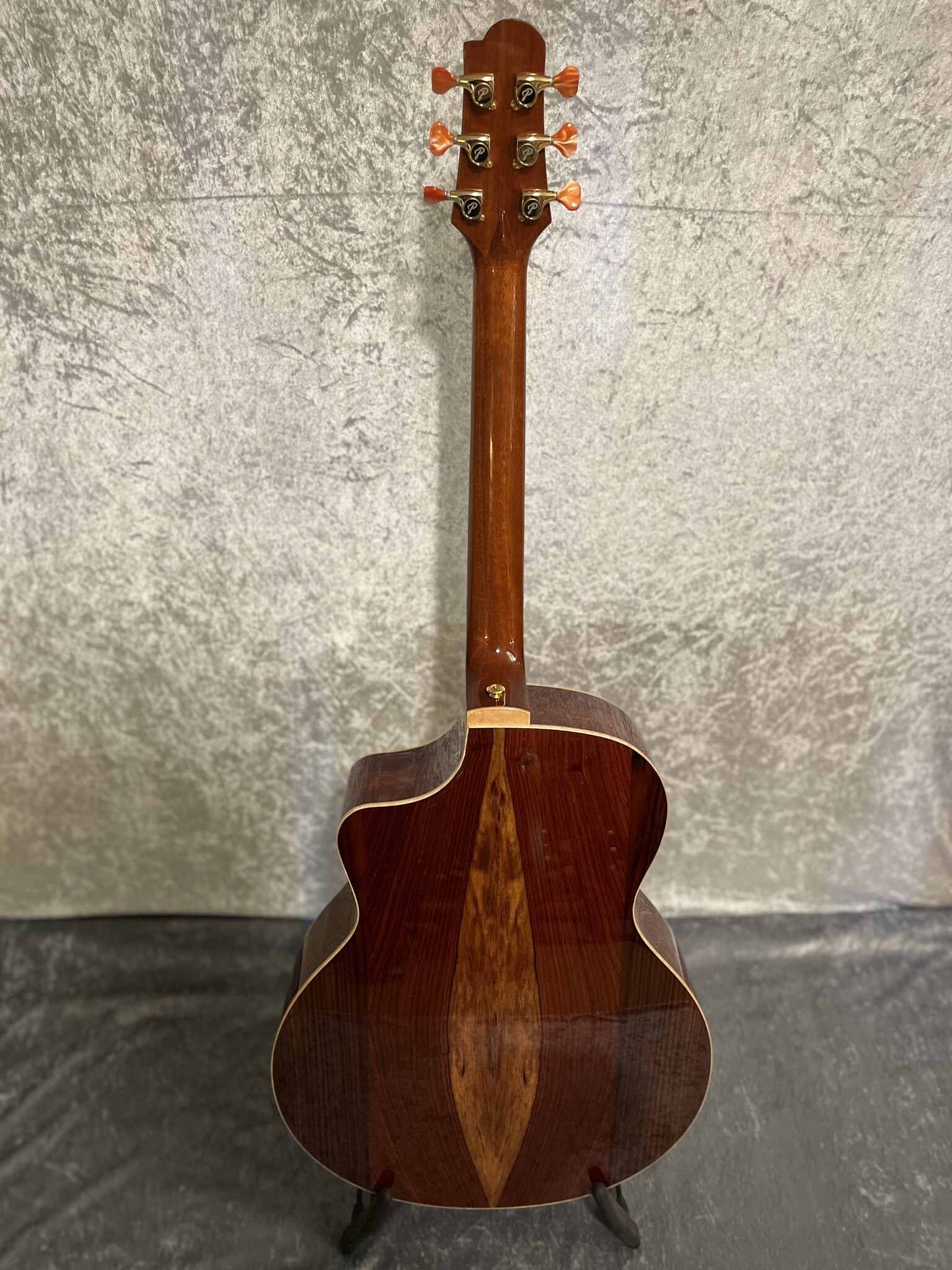 Merida Guitars Merida MP-18GCEQ-LTD