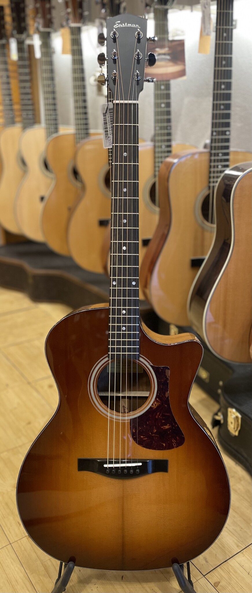 Eastman Eastman AC222CE-DLX Goldburst