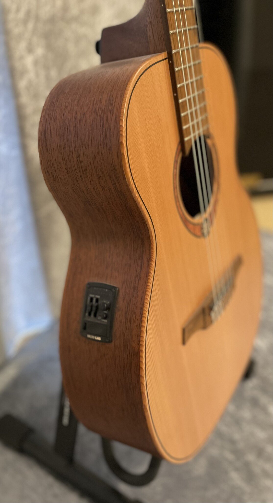 LAG LAG Escapade-N-RCE Nylon Red Cedar Electro