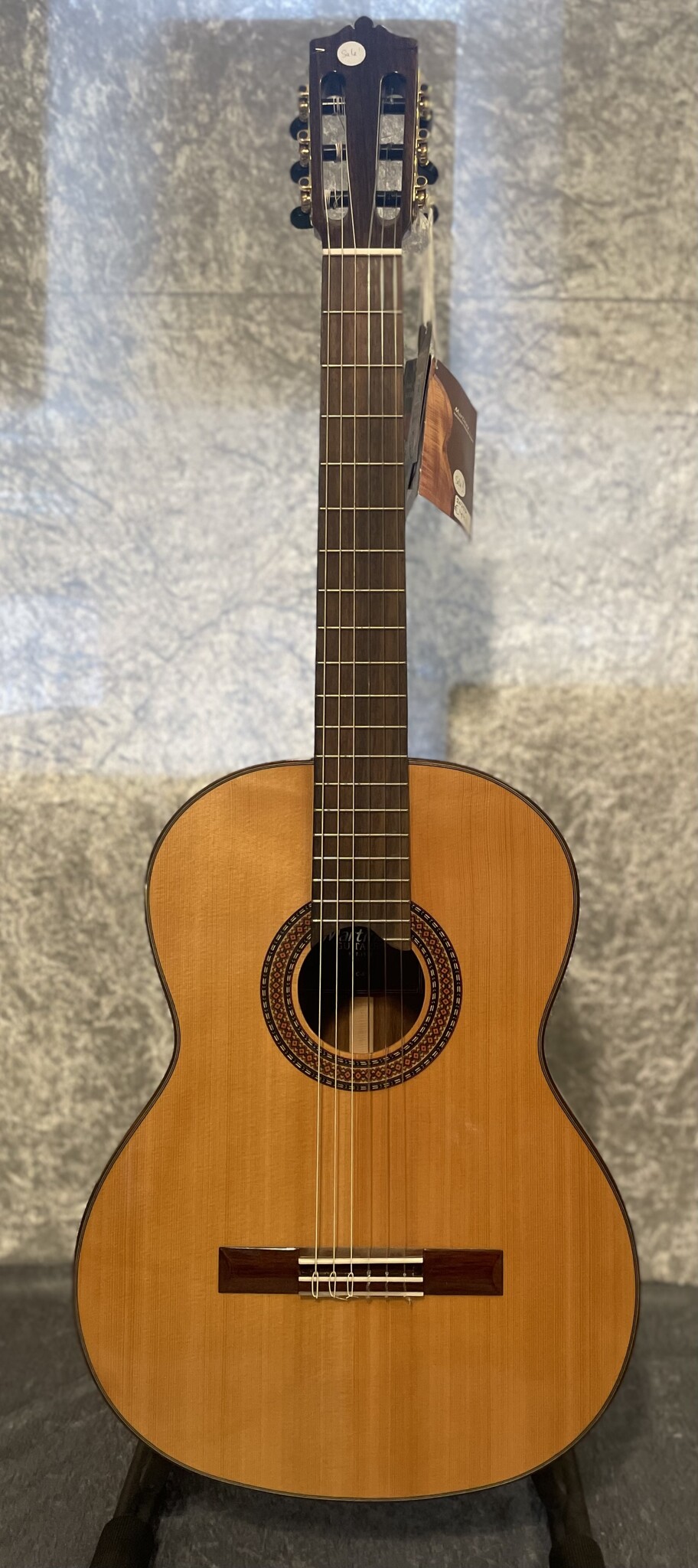 Martinez (SALE) Martinez MC-88S