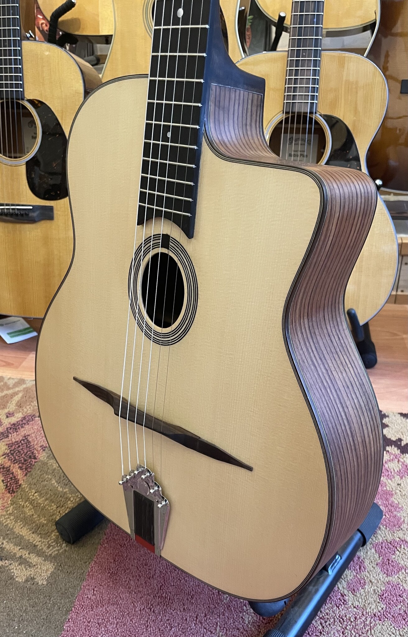 Eastman Eastman DM1 Petite Bouche