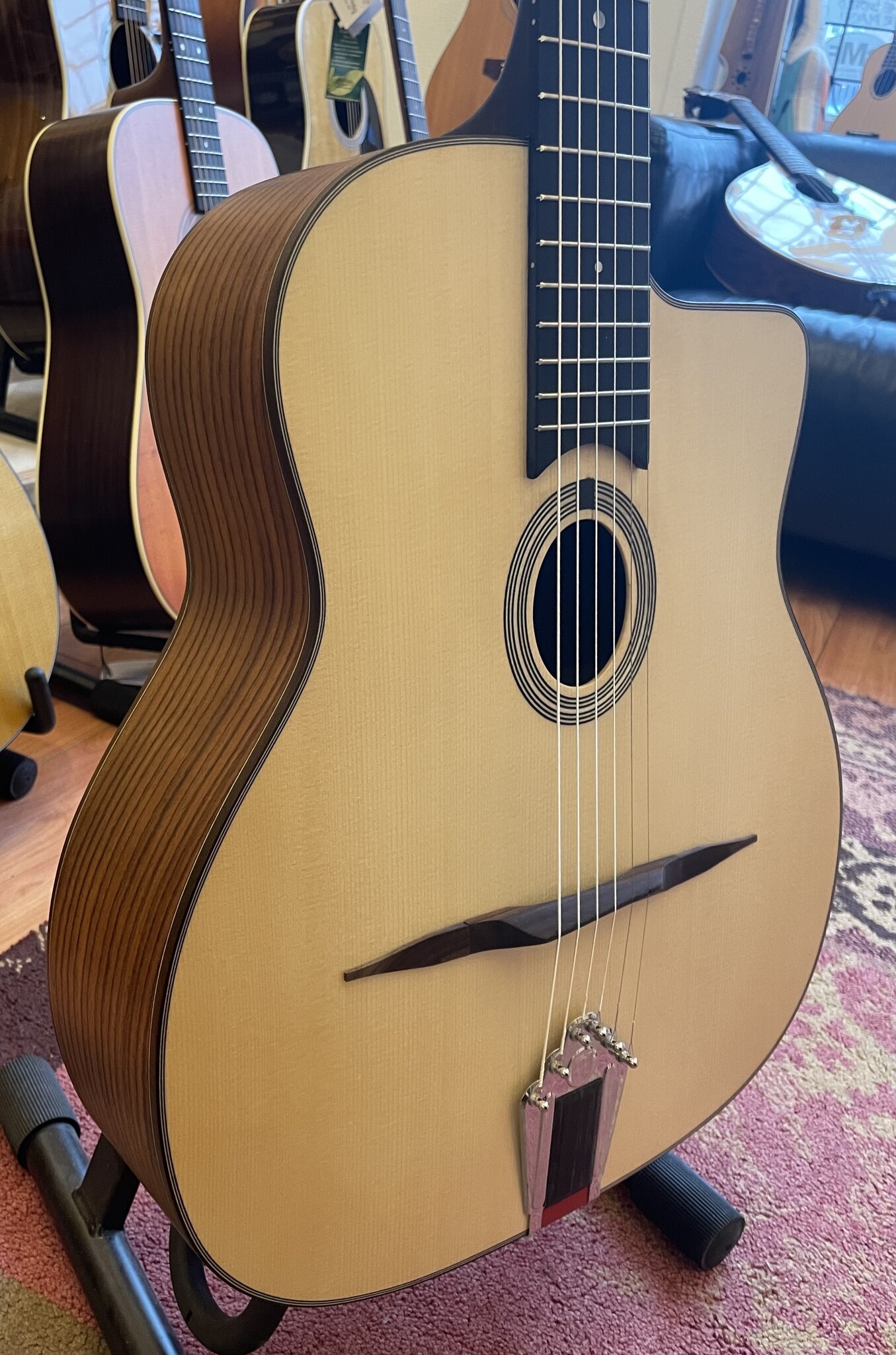 Eastman Eastman DM1 Petite Bouche