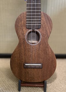 C. F. Martin & Co. Martin S1 Ukulele Soprano w/Bag (#...893)