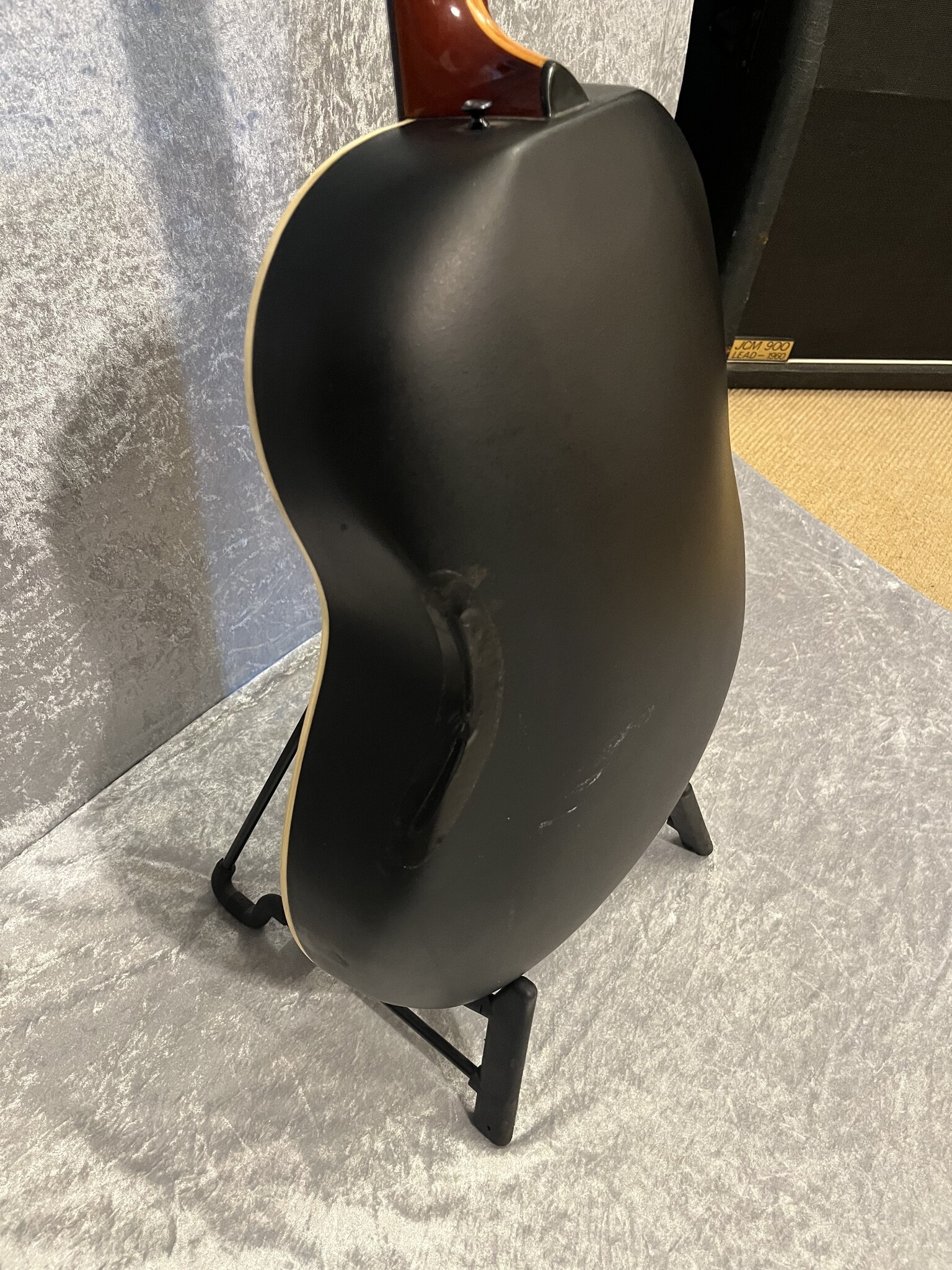 Ovation 1975 Ovation Balladeer mod. 1121-4