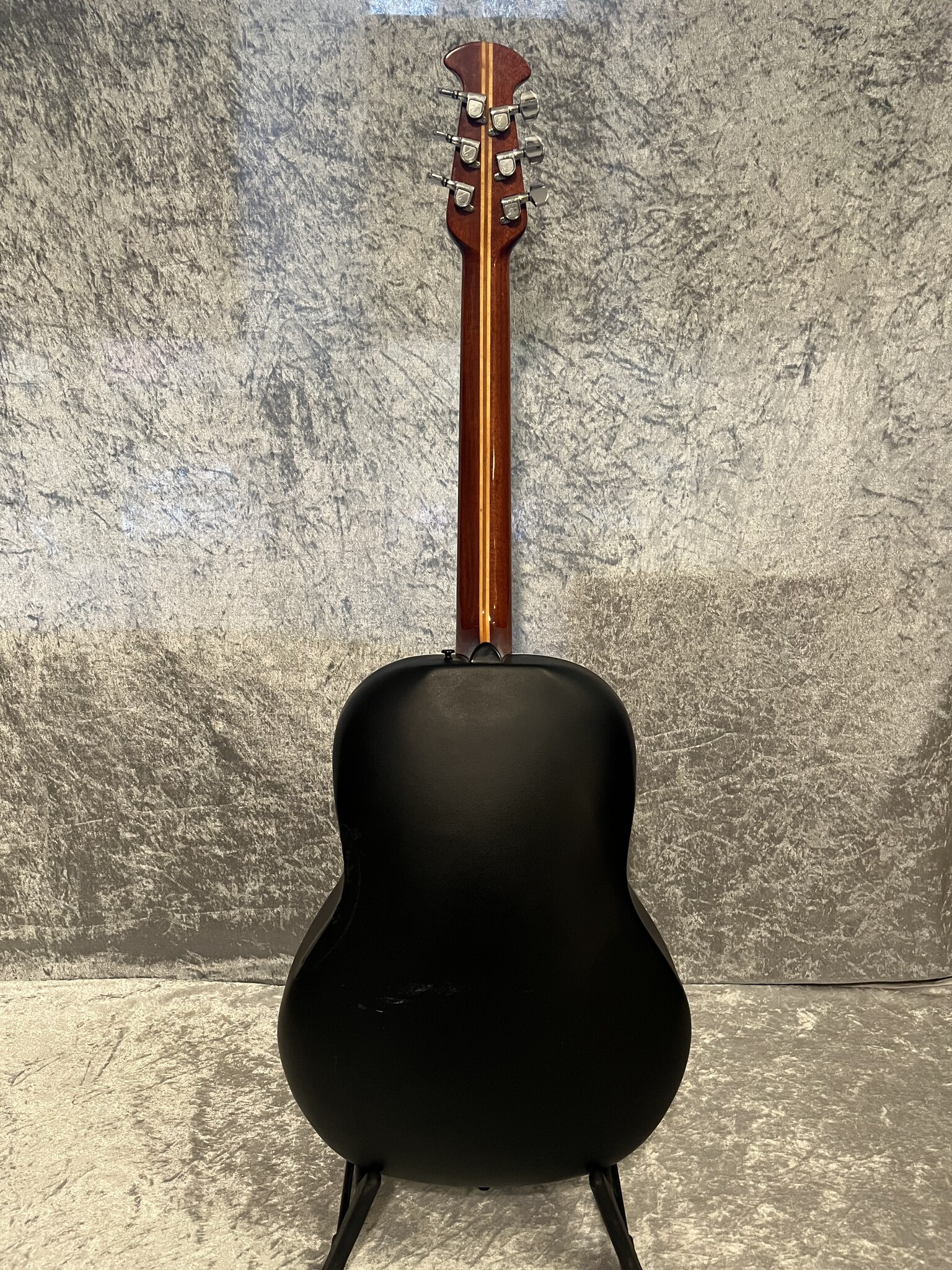 Ovation 1975 Ovation Balladeer mod. 1121-4