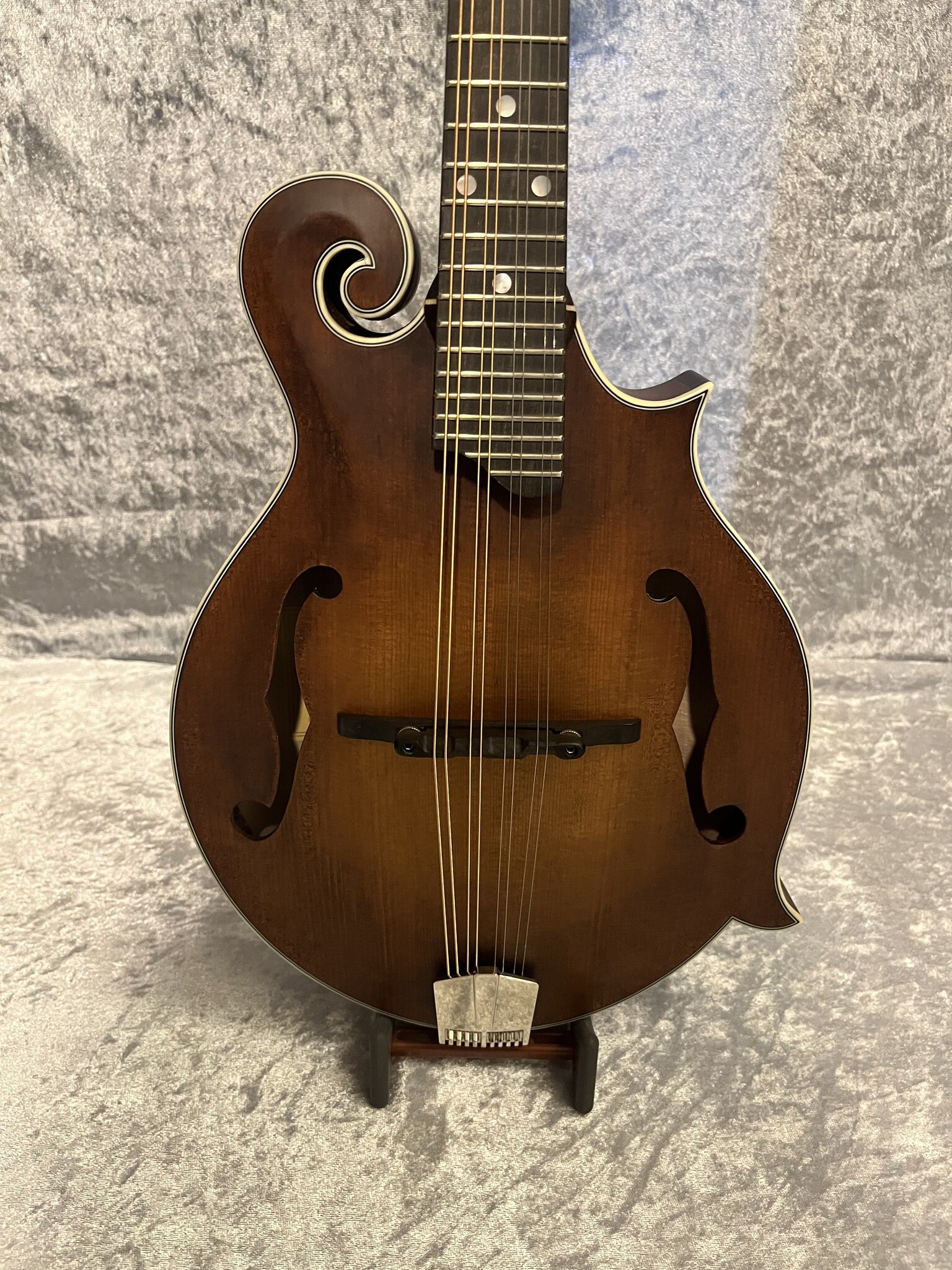 Eastman Eastman MD315 Adirondack 'Wide Nut' Amberburst