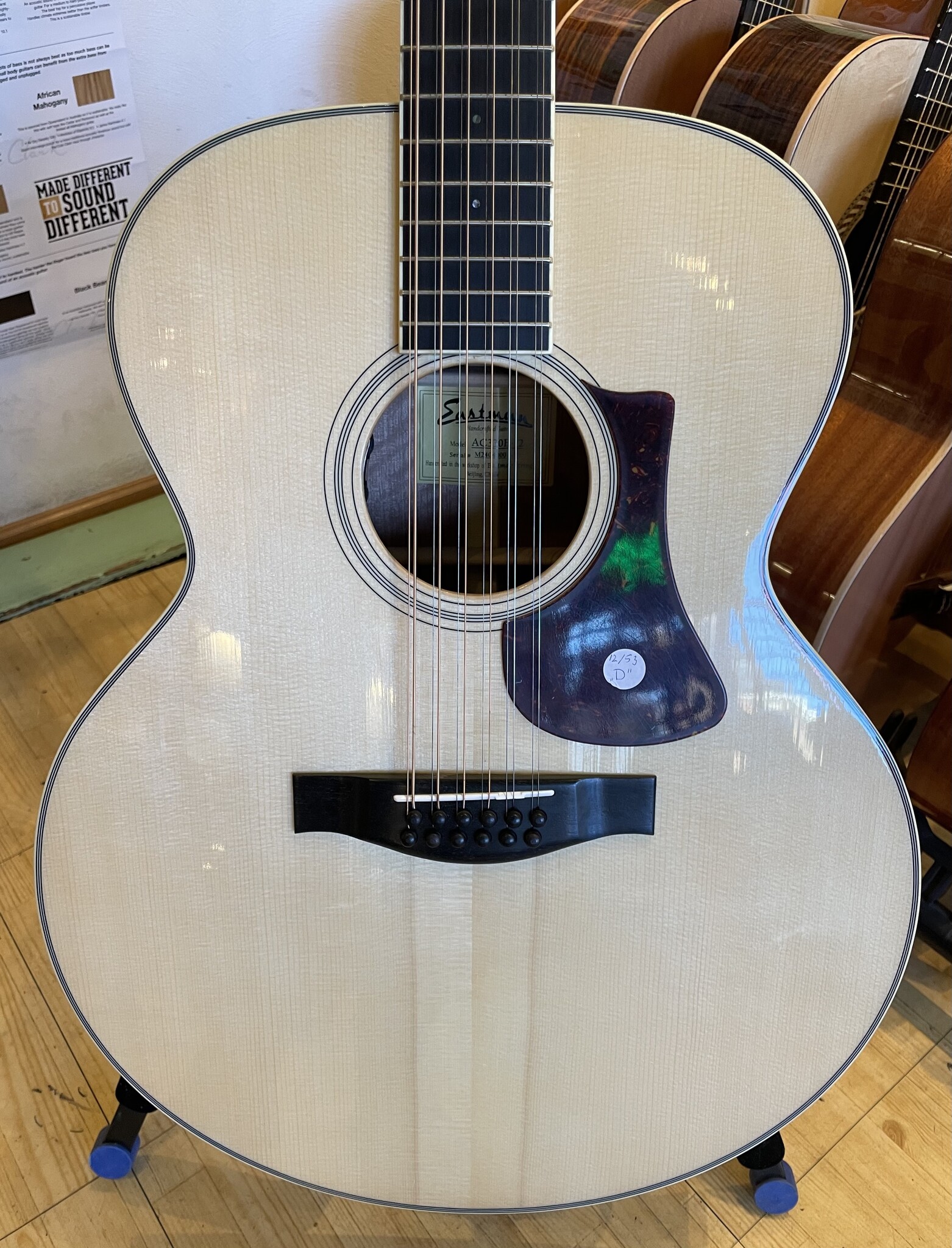 Eastman Eastman AC330E-12 String (#...000)