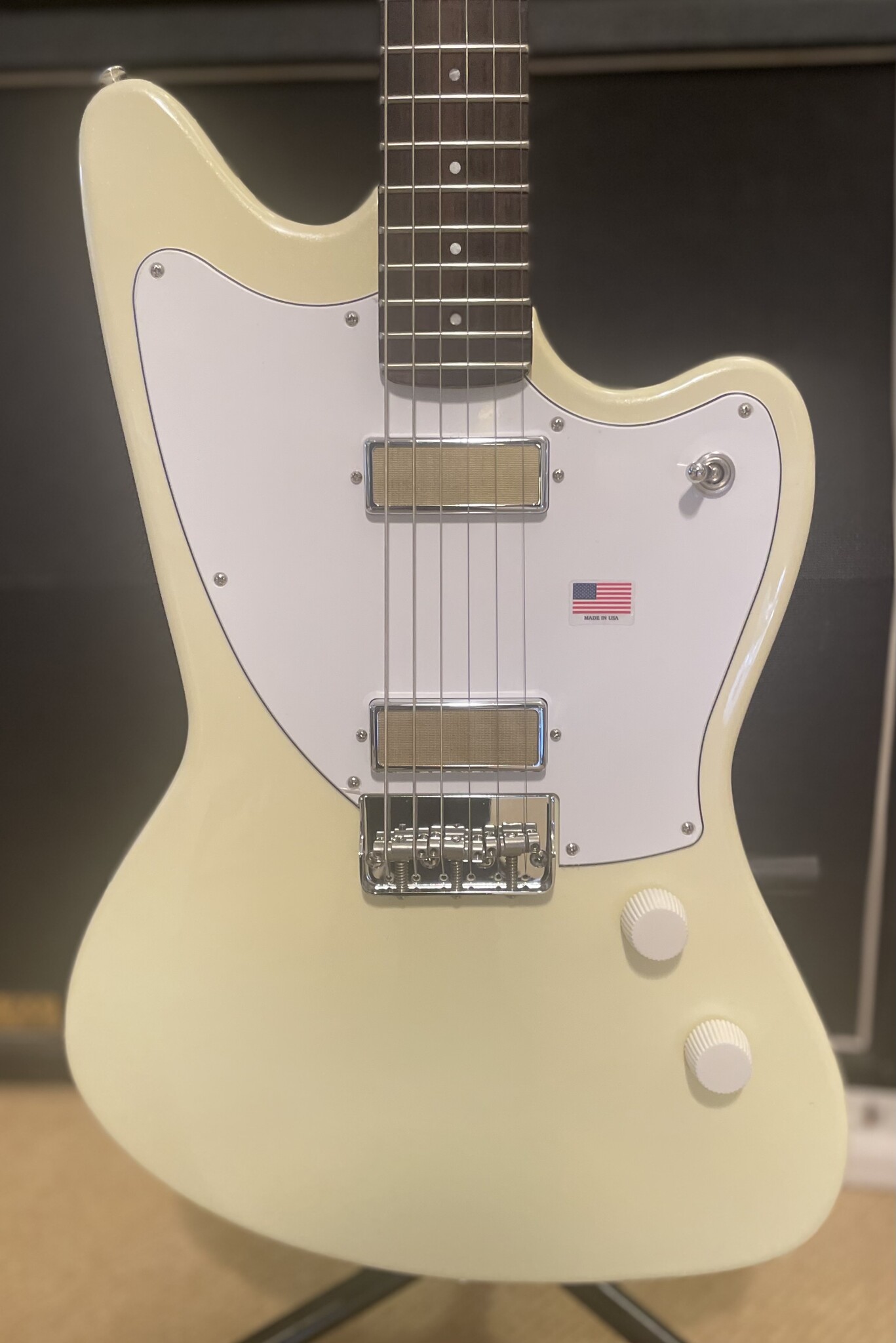 Harmony Harmony Silhouette Pearl White