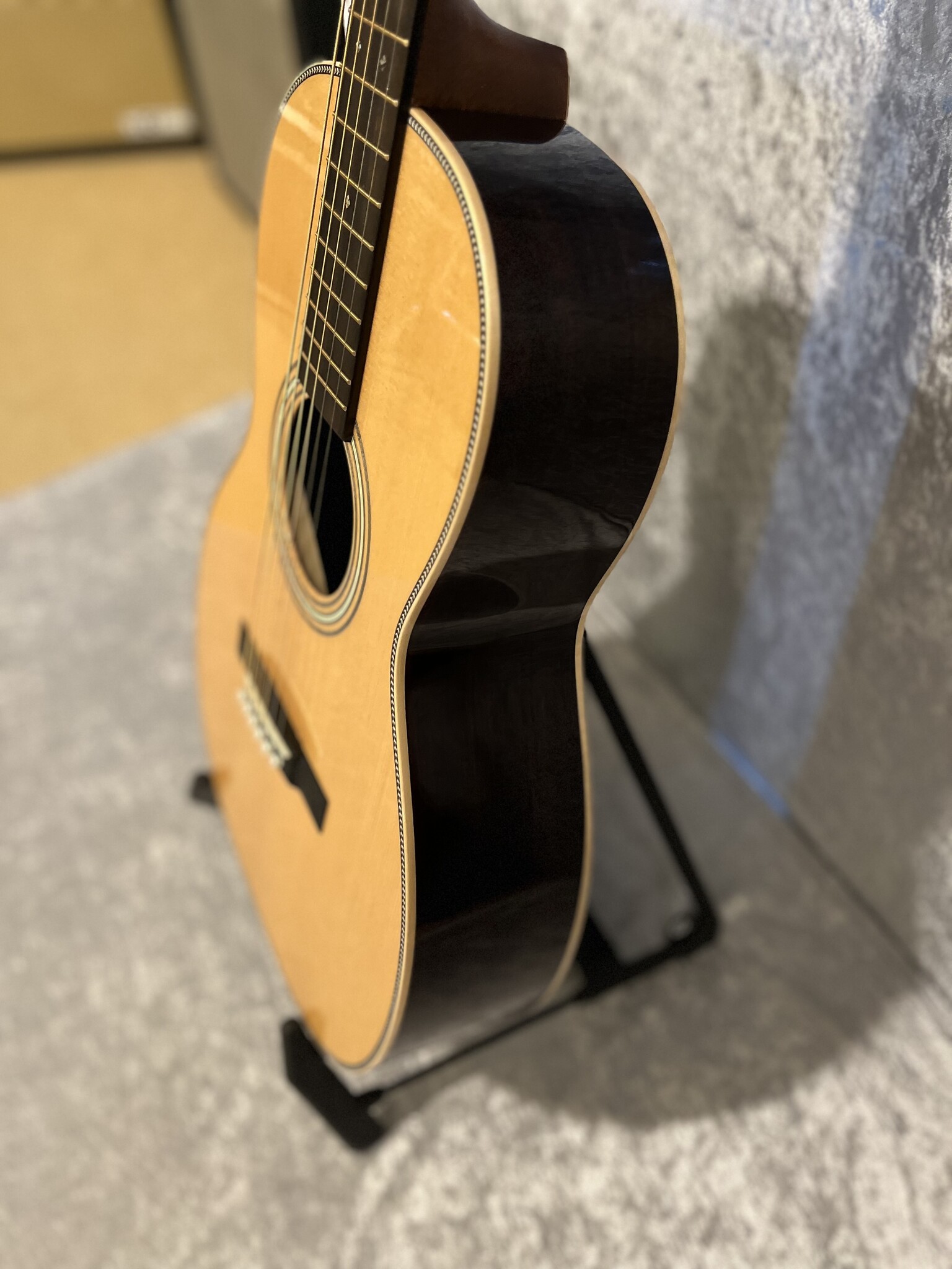 C. F. Martin & Co. Martin 0012-28 Modern Deluxe (#...675)