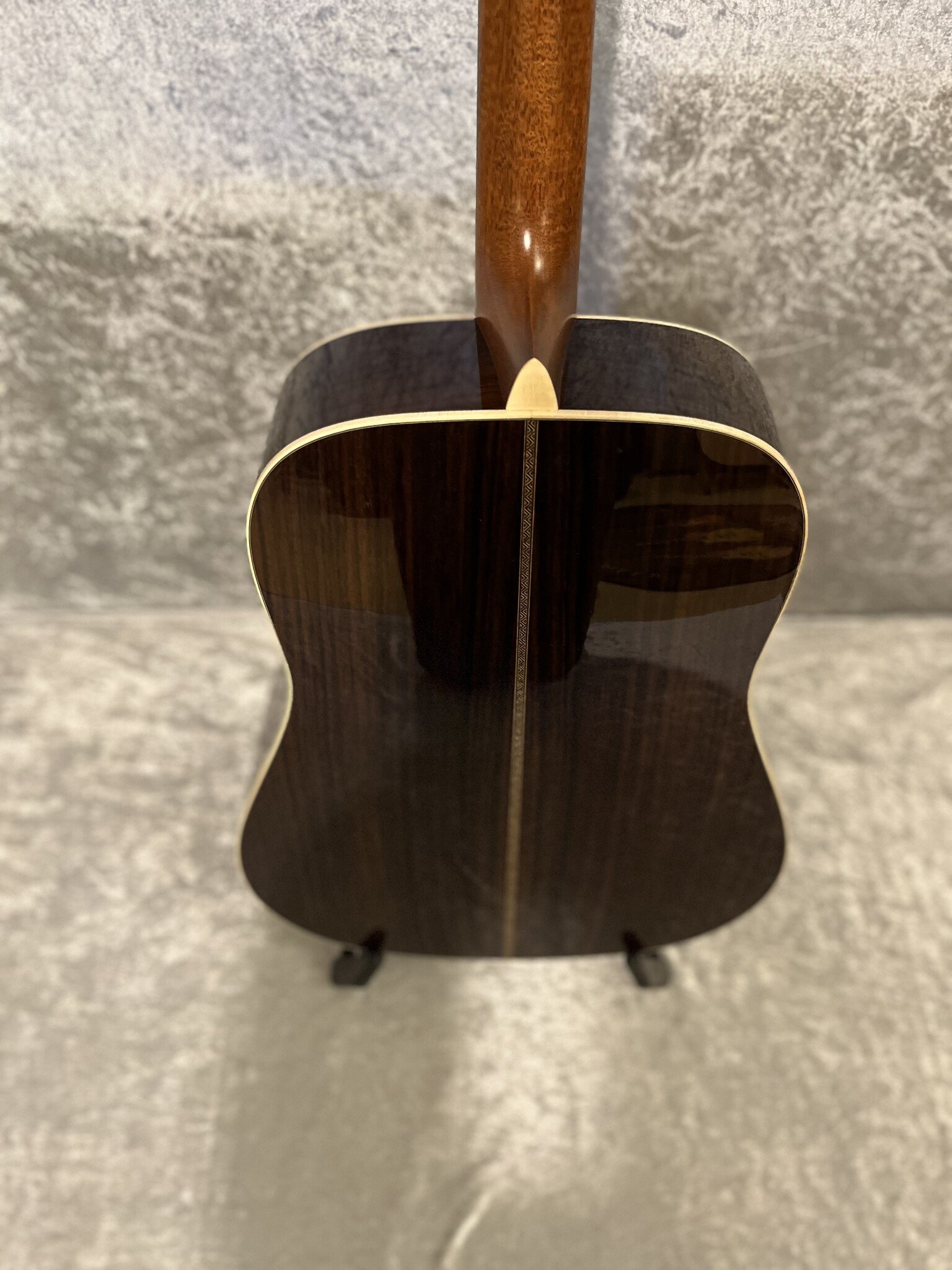 C. F. Martin & Co. Martin D-28 Modern Deluxe (#...494)