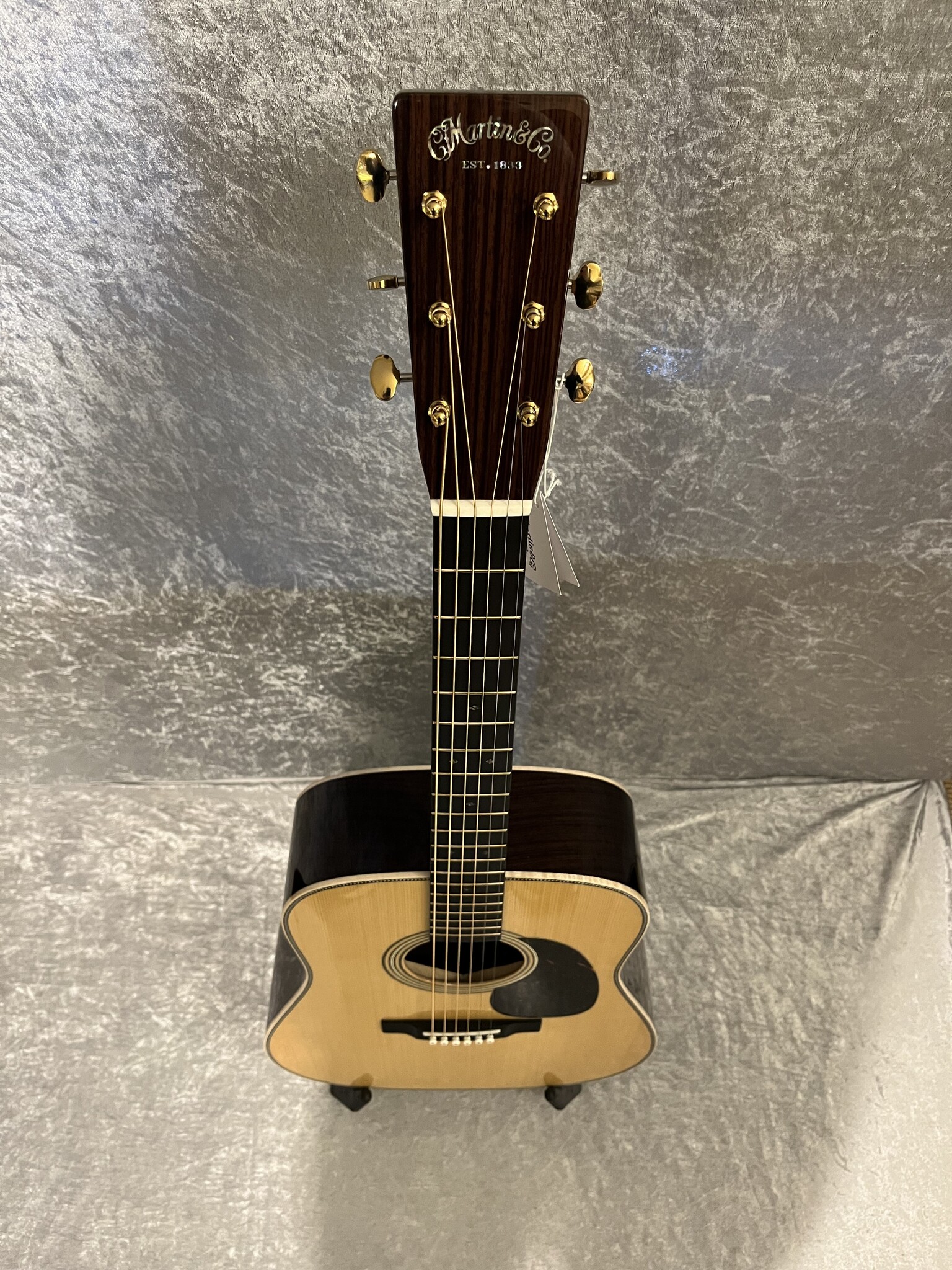 C. F. Martin & Co. Martin D-28 Modern Deluxe (#...494)