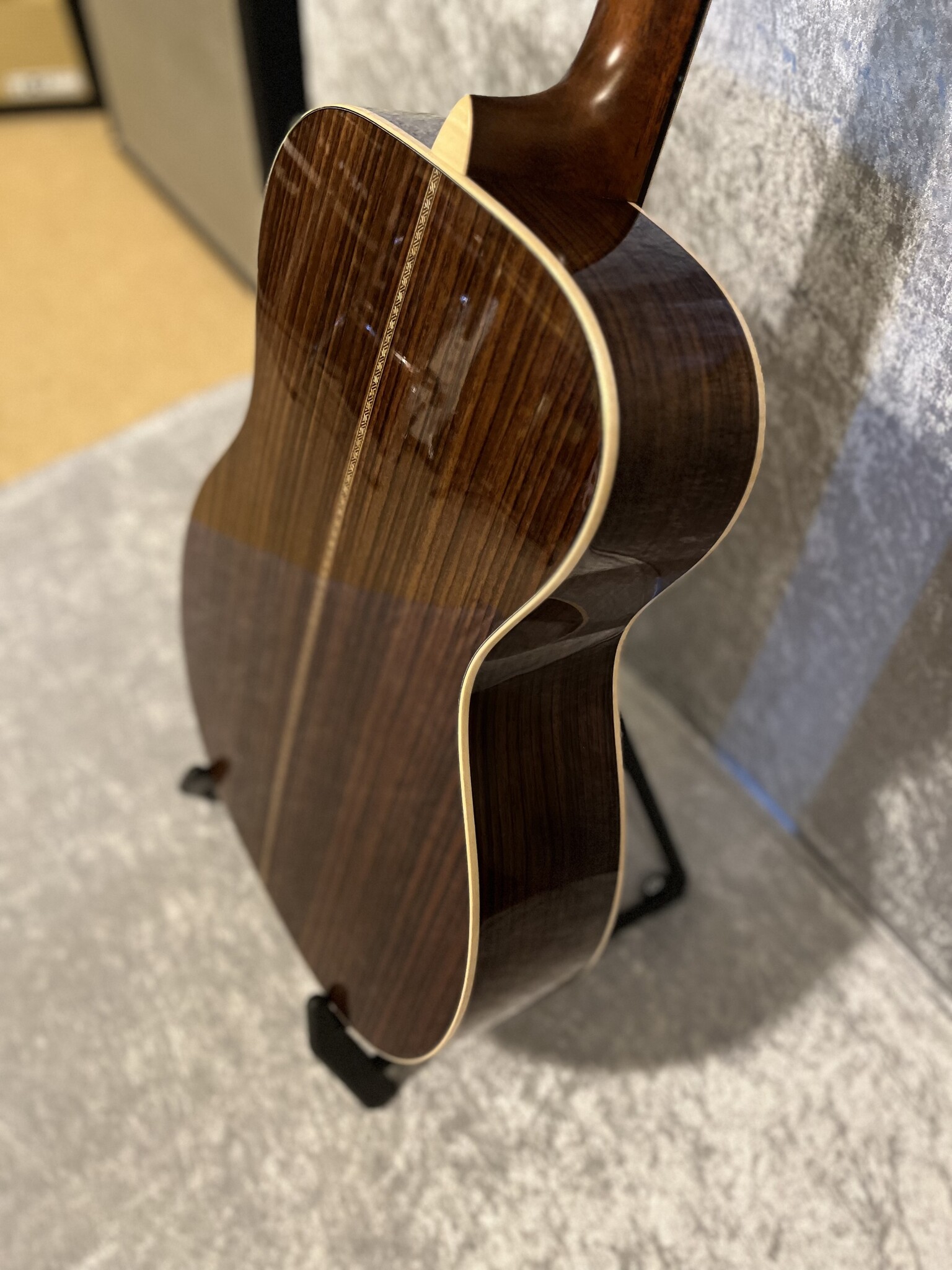 C. F. Martin & Co. Martin OM-28 Modern Deluxe (#...036)