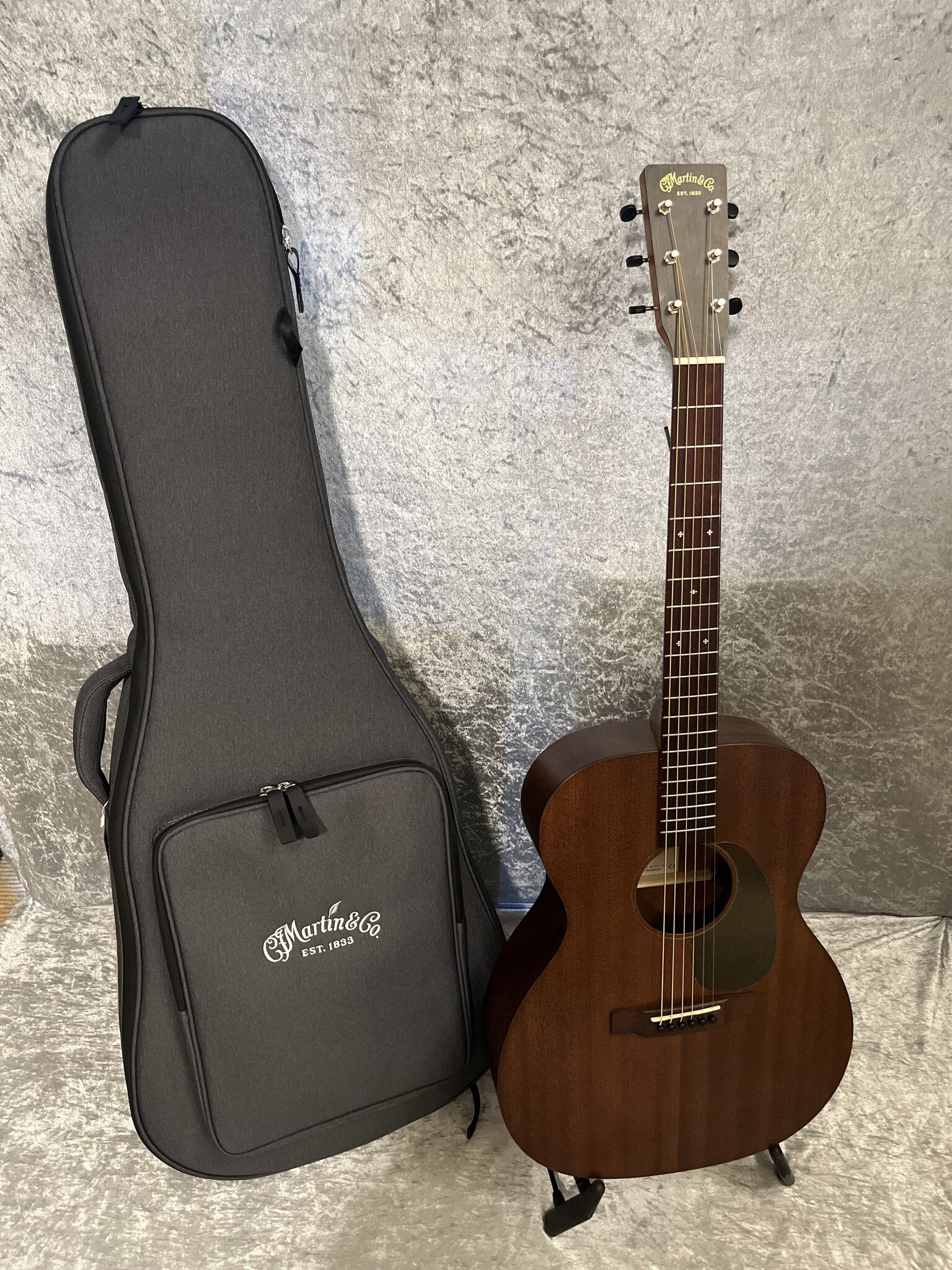 C. F. Martin & Co. Martin 000-10E Retro Sapele