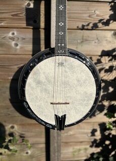Barnes & Mullins Barnes & Mullins London W. Empress Tenor Banjo
