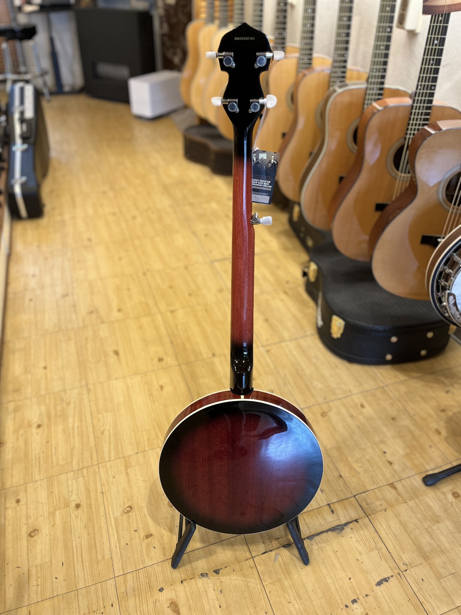 Barnes & Mullins Barnes & Mullins London W. 'Perfect' 5-String Banjo BJ300