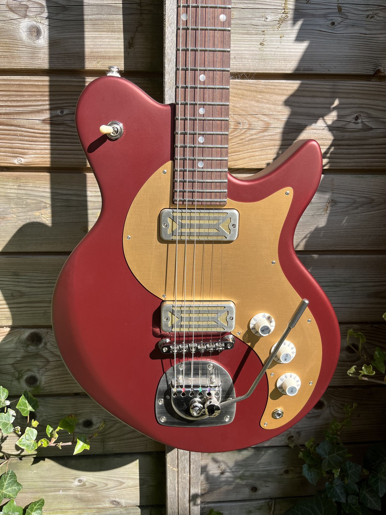 Eastman Eastman FullerTone Offset'62 Dakota Red