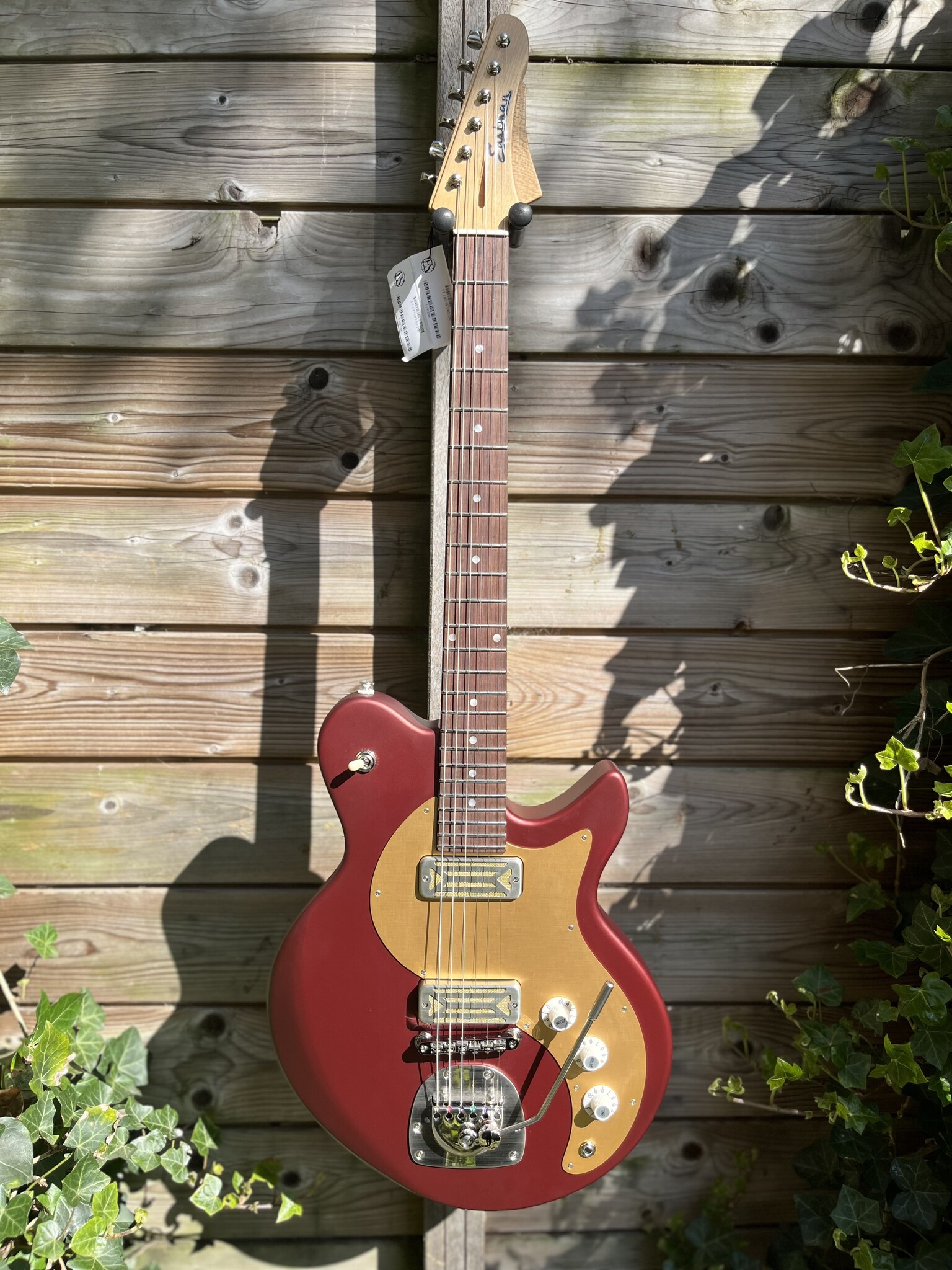 Eastman Eastman FullerTone Offset'62 Dakota Red