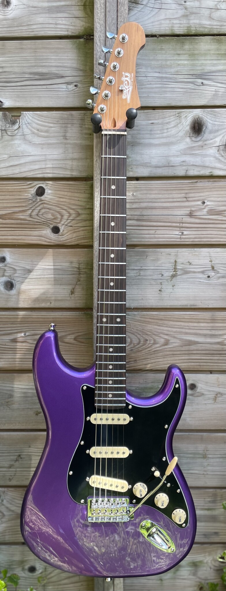 JET Guitars JET Strat JS-300 Plum