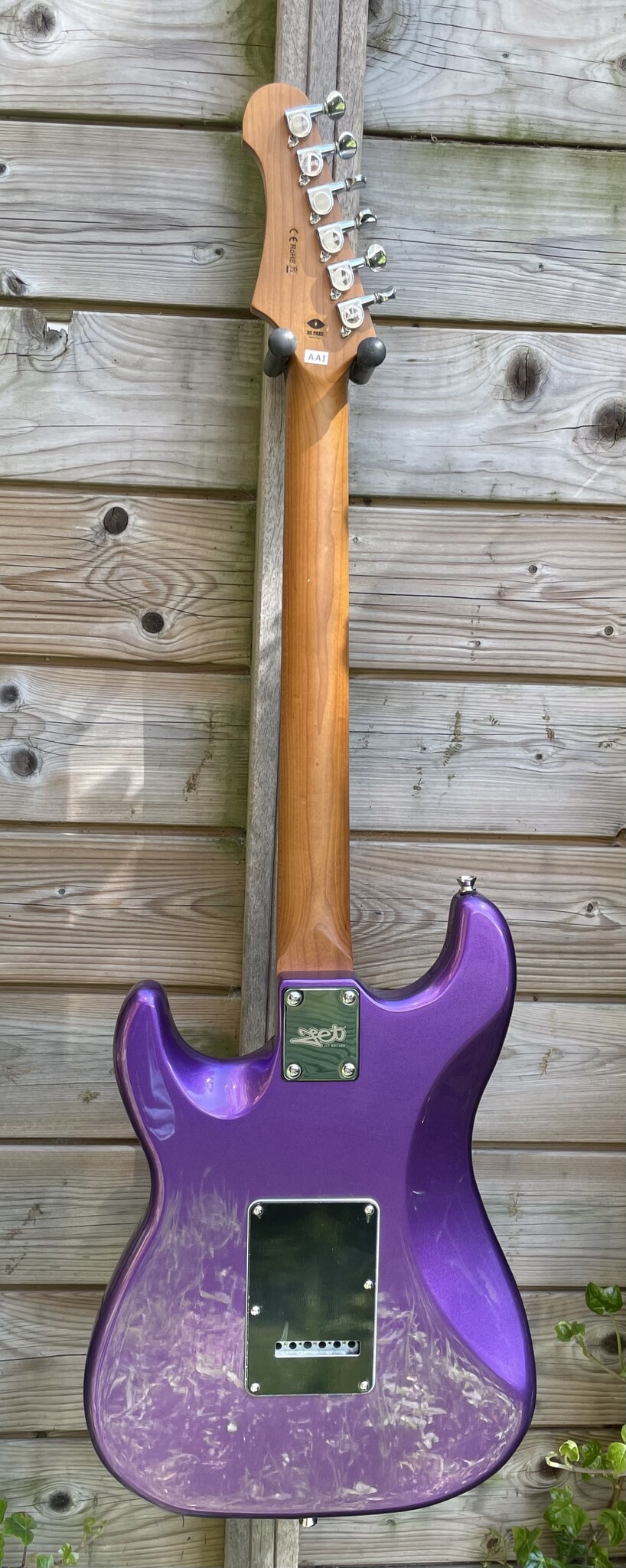 JET Guitars JET Strat JS-300 Plum