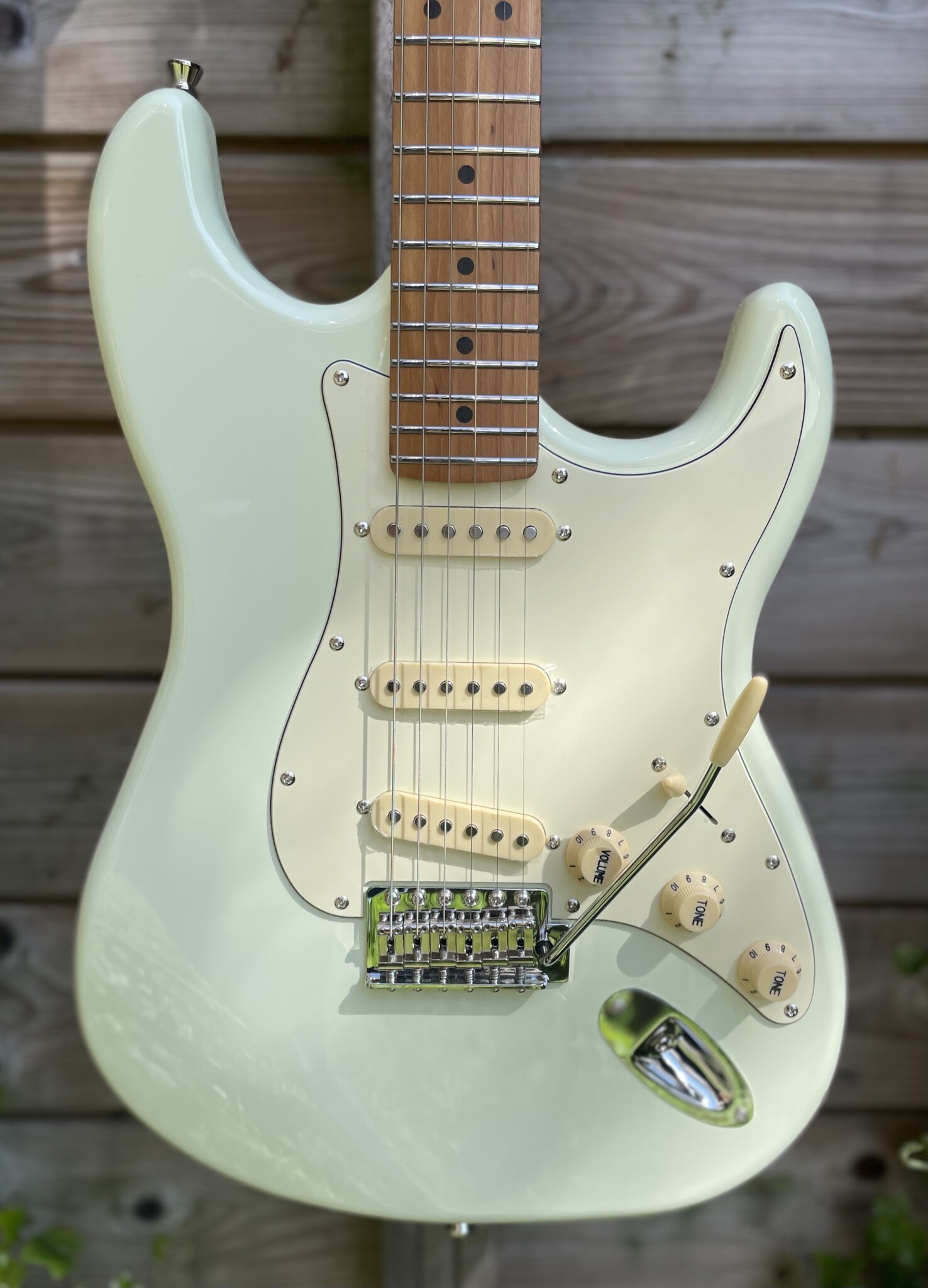 JET Guitars JET Strat JS-300 Olympic White