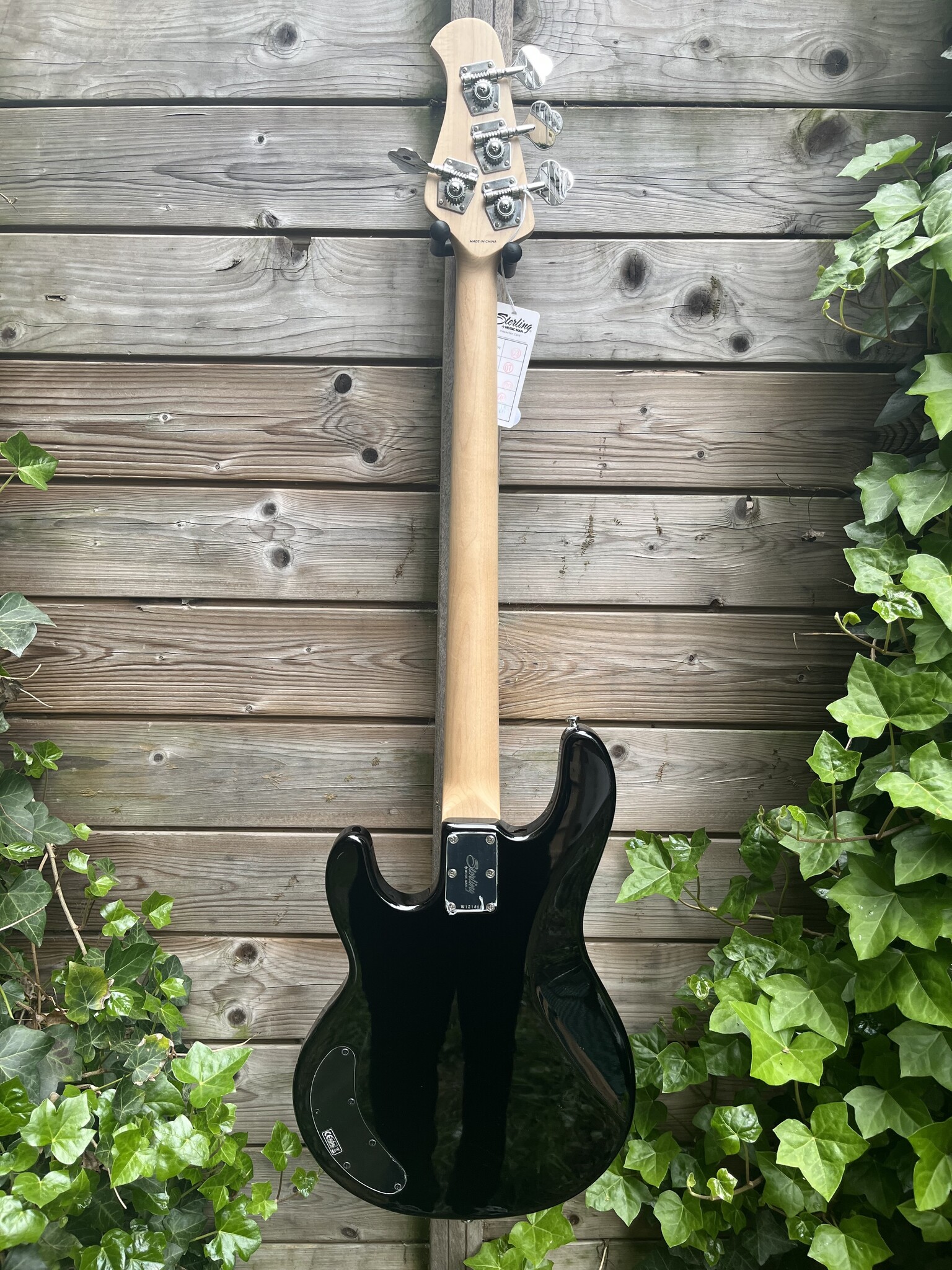 Sterling by Music Man Sterling Music Man StingRay2 Black