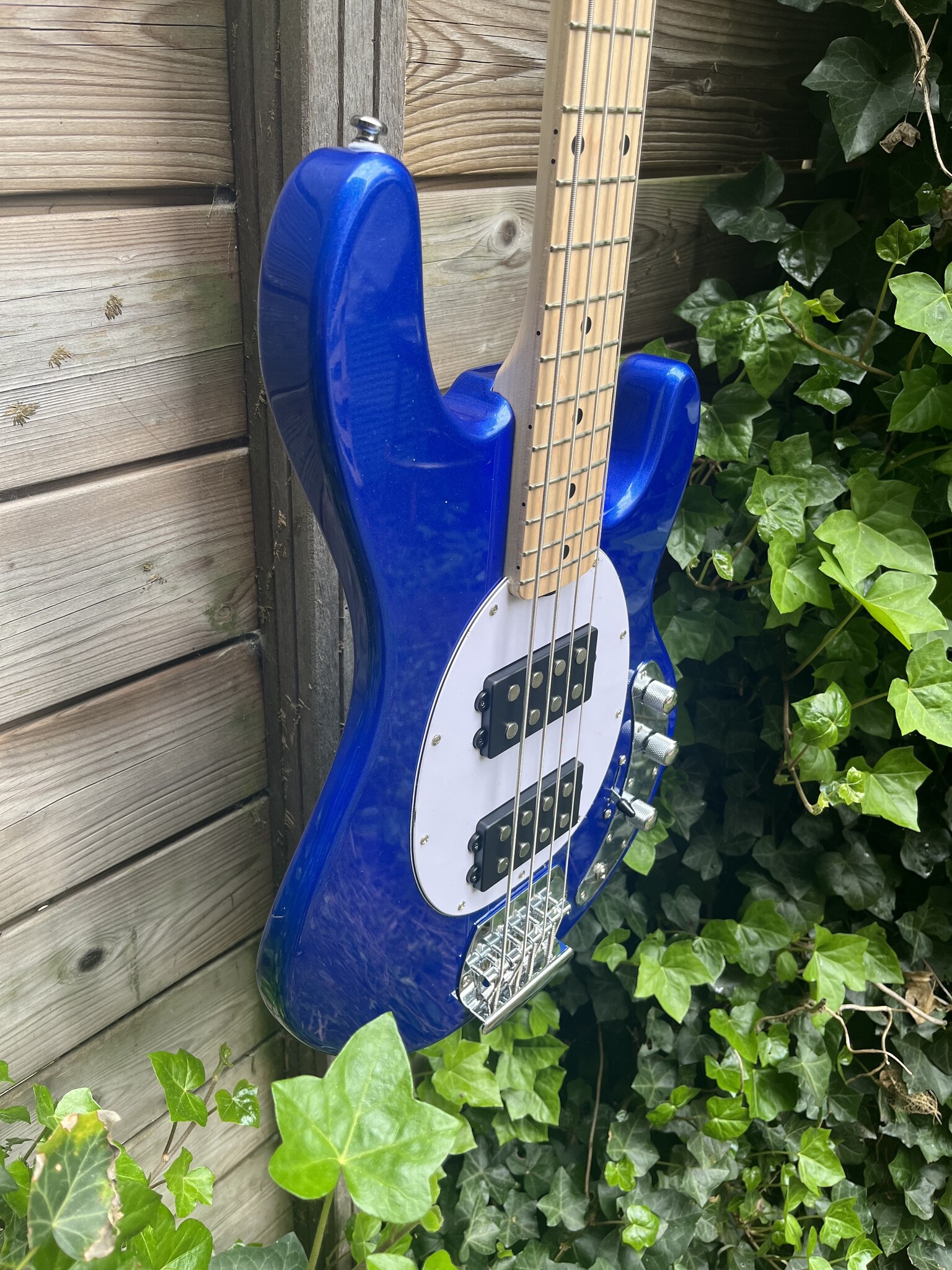 Sterling by Music Man Sterling Music Man StingRay 4 HH Cobra Blue