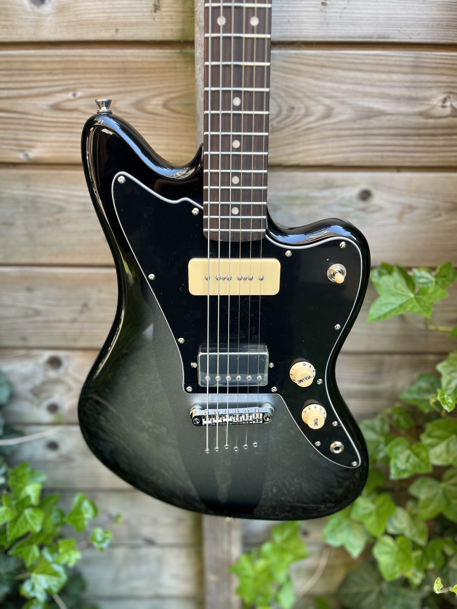 JET Guitars Jet Baritone JJ-350 Moonburst