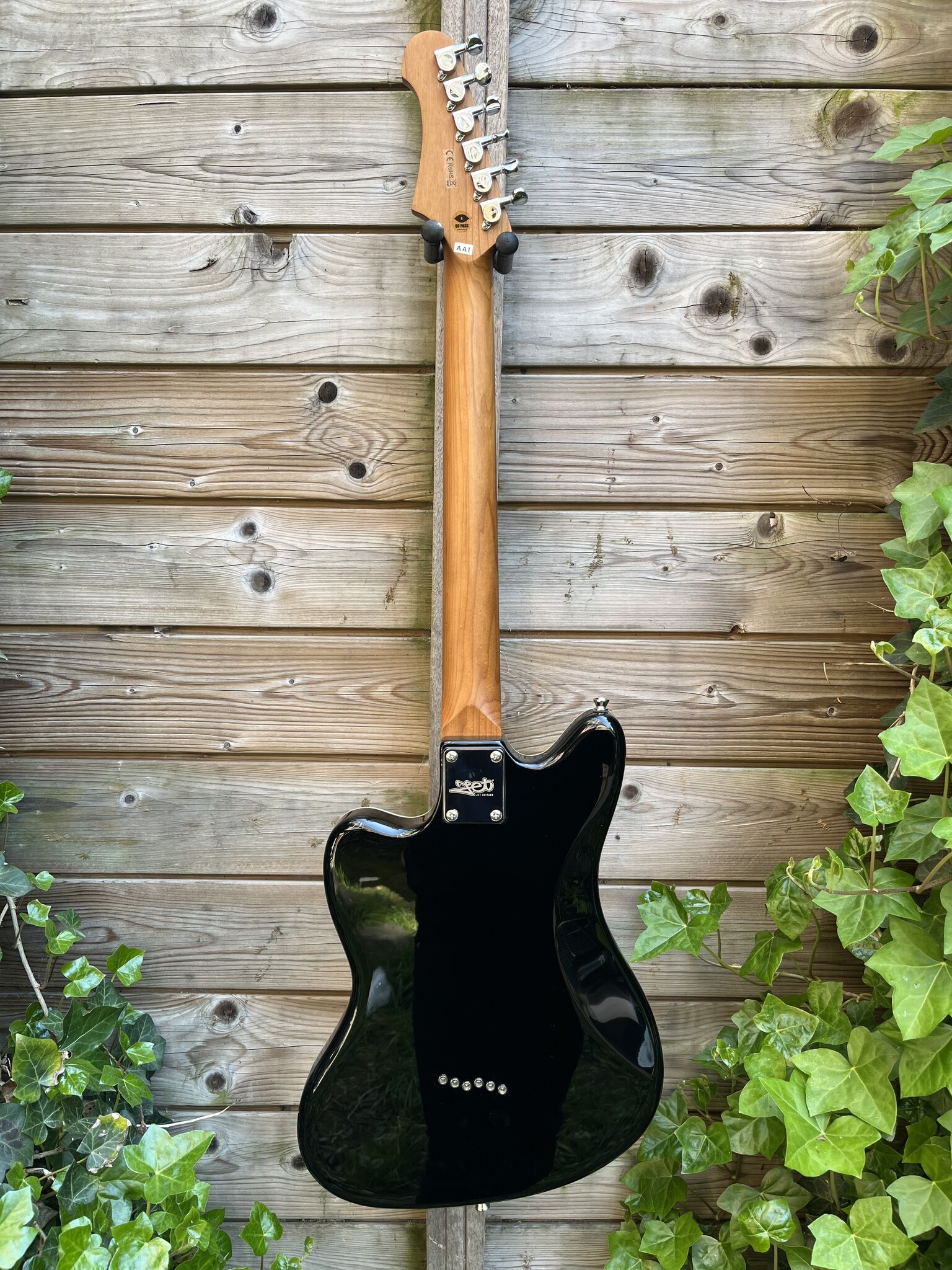 JET Guitars Jet Offset JJ-350 Black