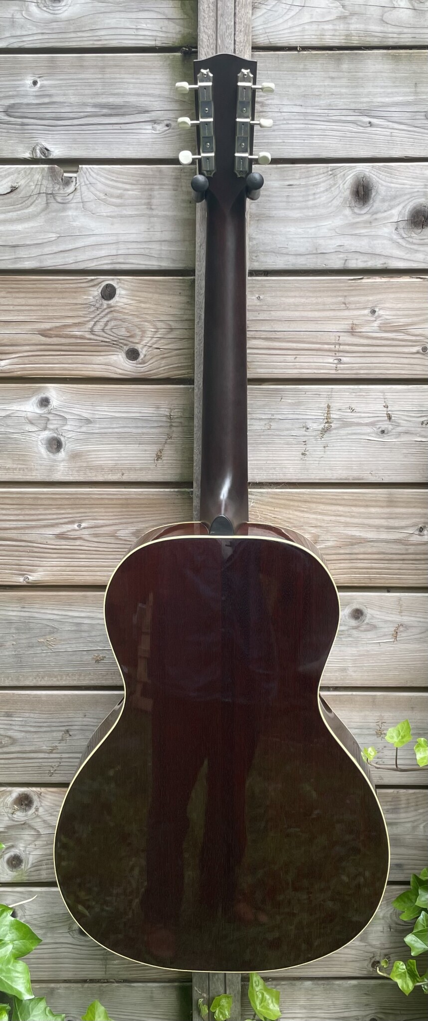 Huss & Dalton Huss & Dalton Crossroads L-00 (MINT)