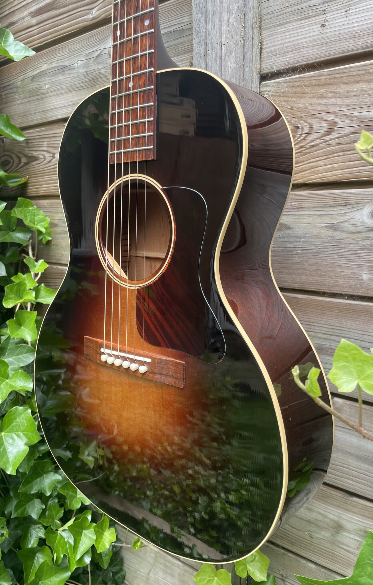 Huss & Dalton Huss & Dalton Crossroads L-00 (MINT)