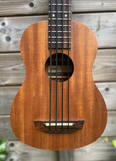 Kala Kala Acoustic-Electric U-BASS Nomad