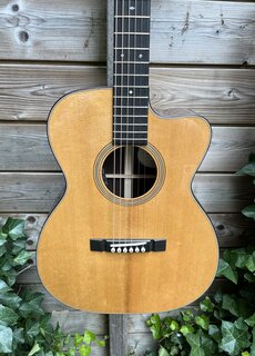 Bourgeois Bourgeois Down East Series OMCE Soloist