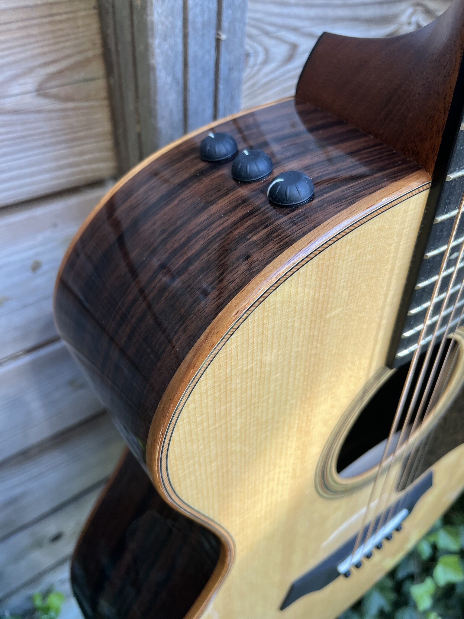 Taylor Taylor 714ce V-Class Grand Auditorium occ.