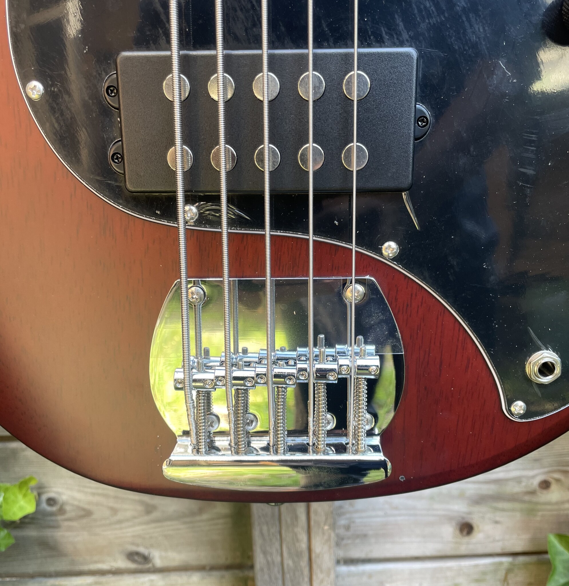 Sterling by Music Man Sterling Music Man StingRay 5-String Walnut Satin