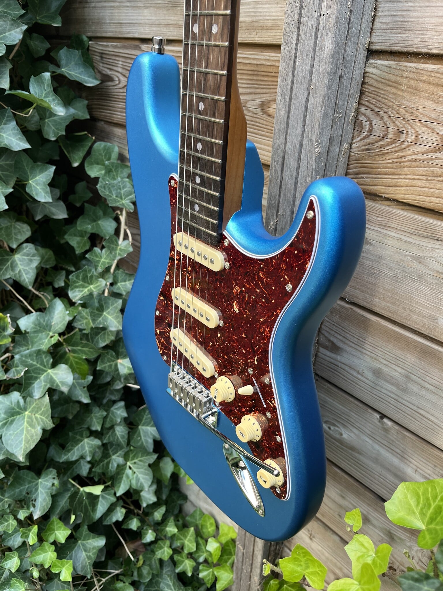 Patina Guitars Patina PT-3 S-Style Lake Placid Blue