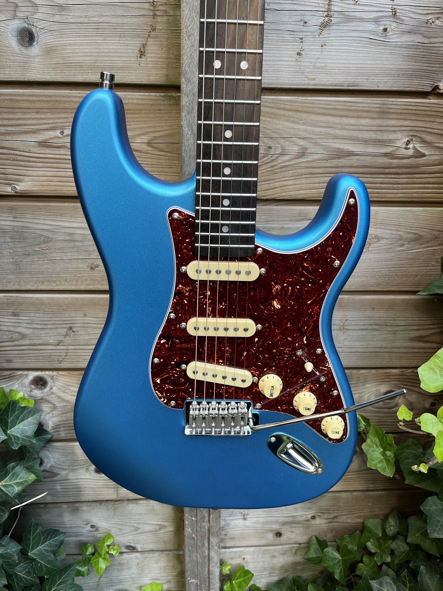 Patina Guitars Patina PT-3 S-Style Lake Placid Blue
