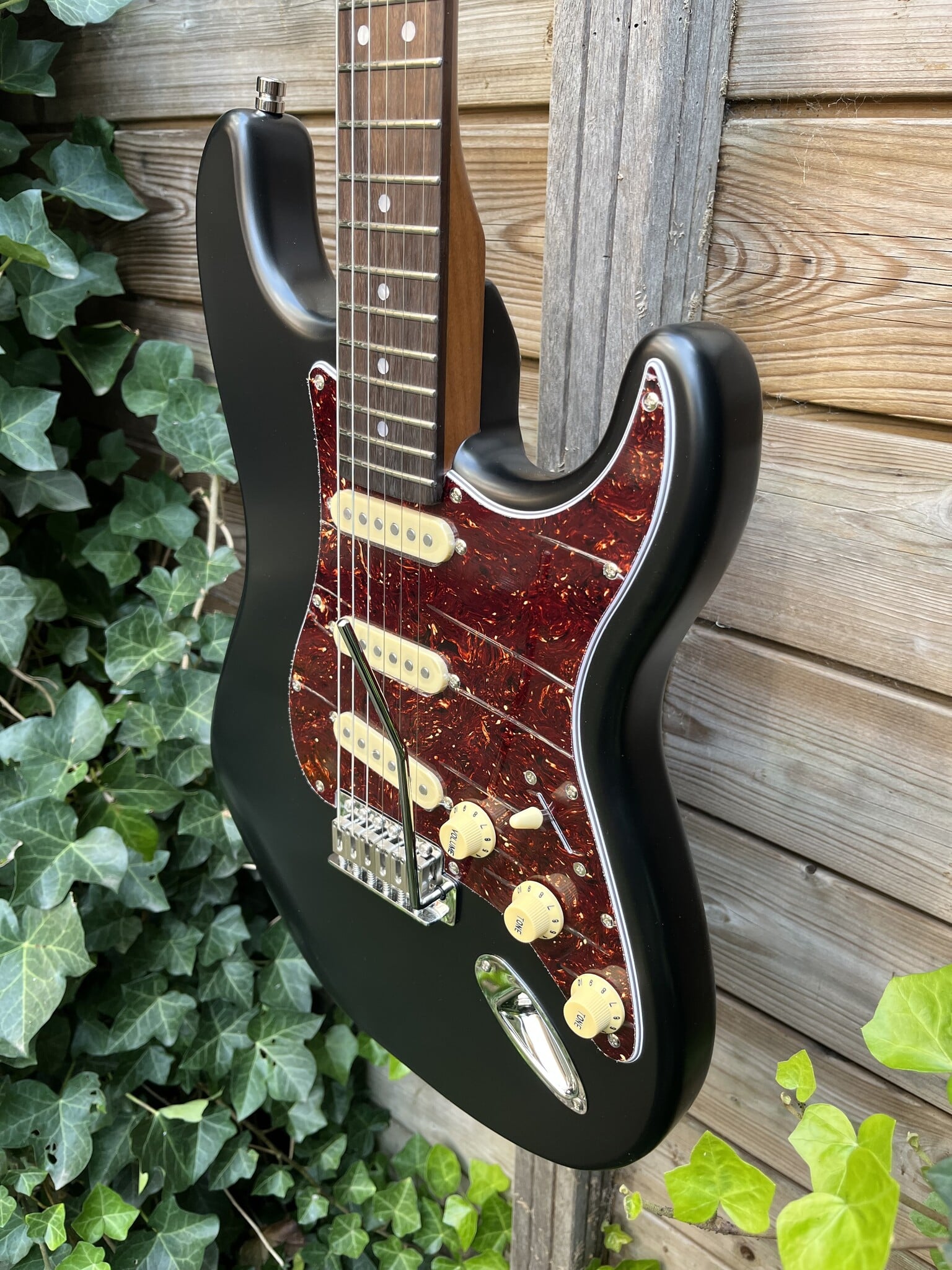 Patina Guitars Patina PS-3 S-tyle Black