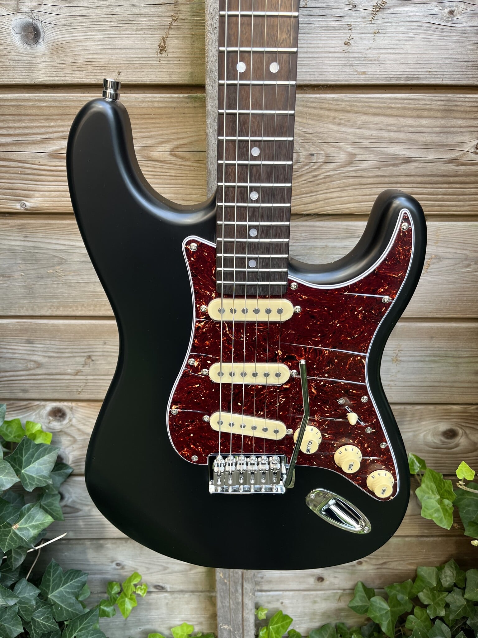 Patina Guitars Patina PS-3 S-tyle Black
