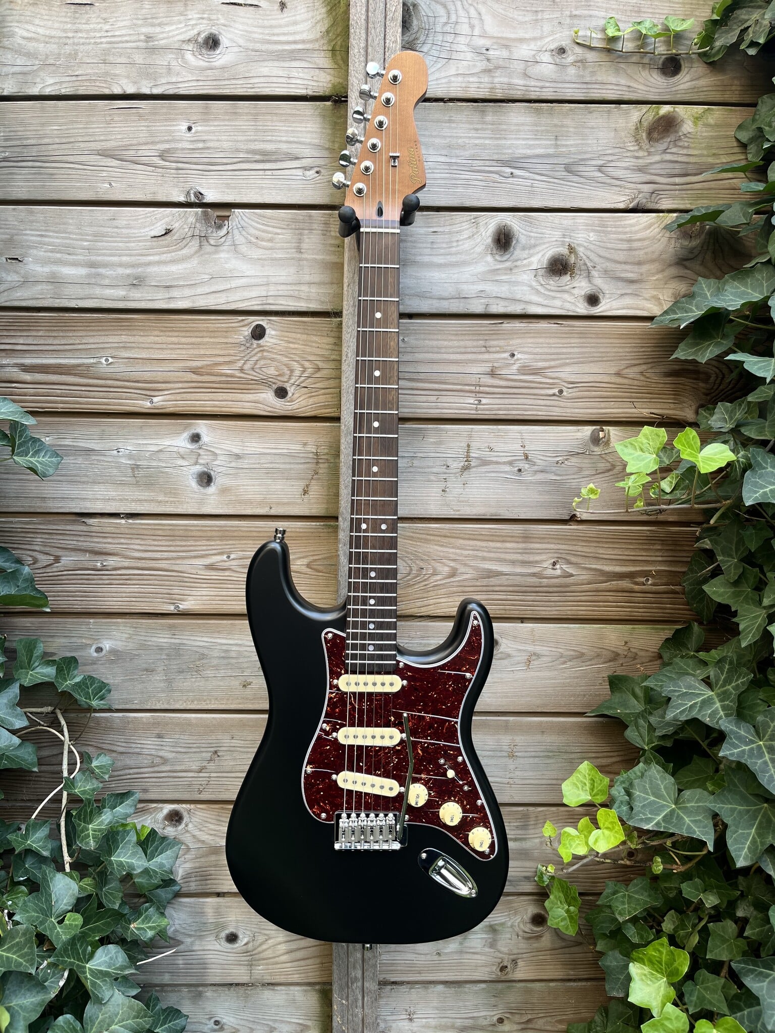Patina Guitars Patina PS-3 S-tyle Black