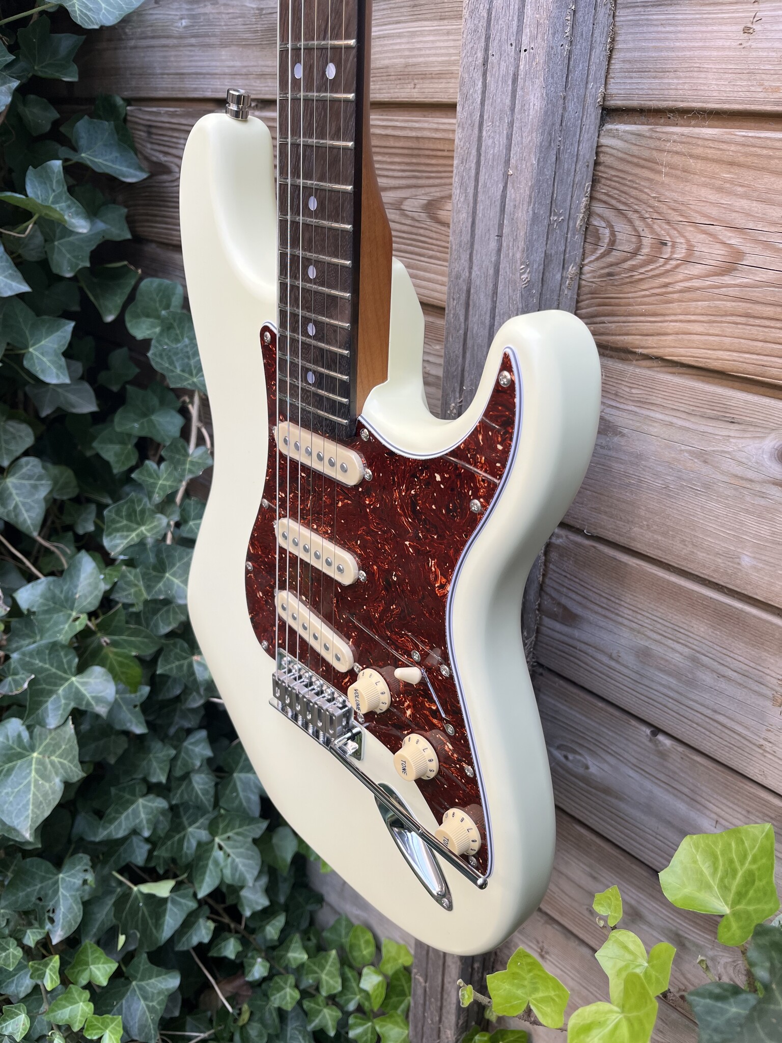 Patina Guitars Patina PS-3 S-Style Olympic White