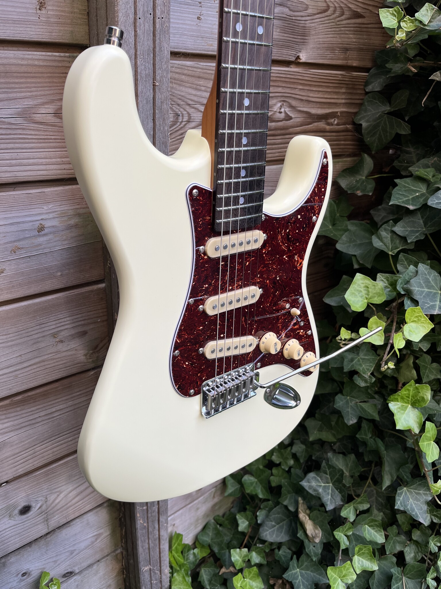 Patina Guitars Patina PS-3 S-Style Olympic White