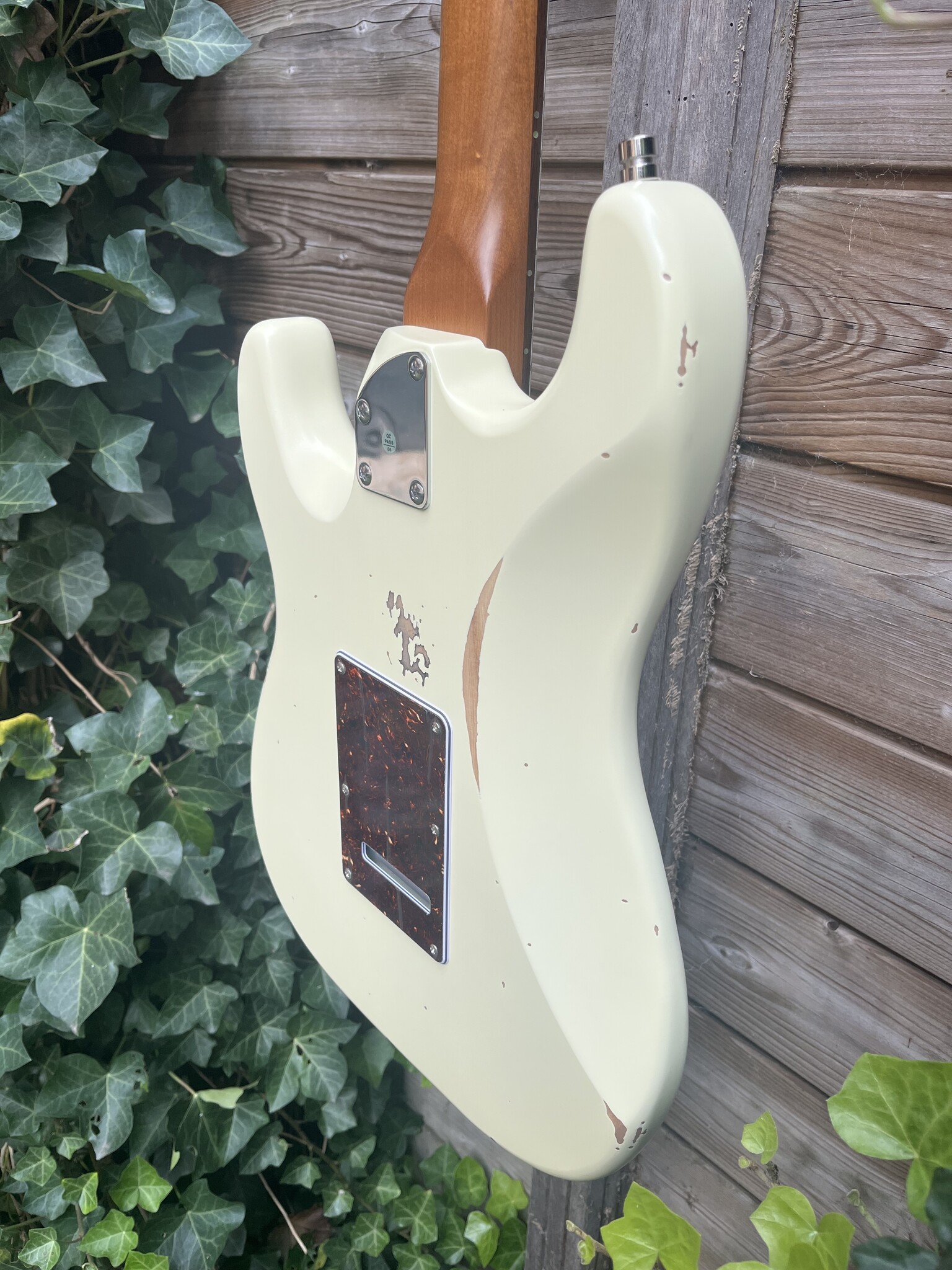 Patina Guitars Patina PS-6 S-Style Olympic White Relic