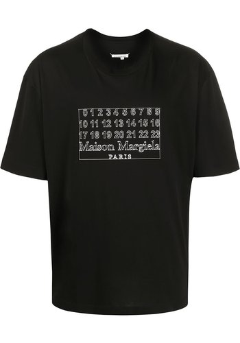 MAISON MARGIELA oversized logo tee black MAISON MARGIELA oversized logo tee black