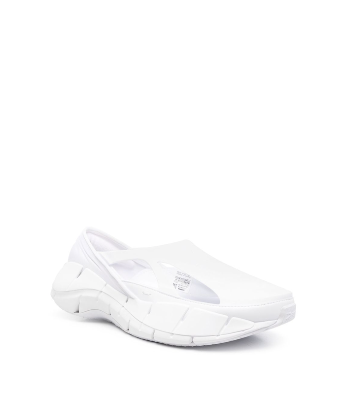 MARGIELA X REEBOK CUT-OUT SLIP ON WHITE M