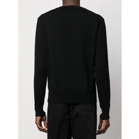 Man round neck black