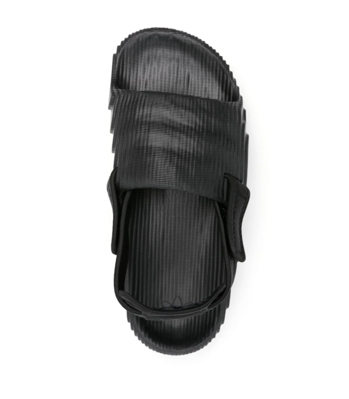 ADILETTE 22 XLG W Black