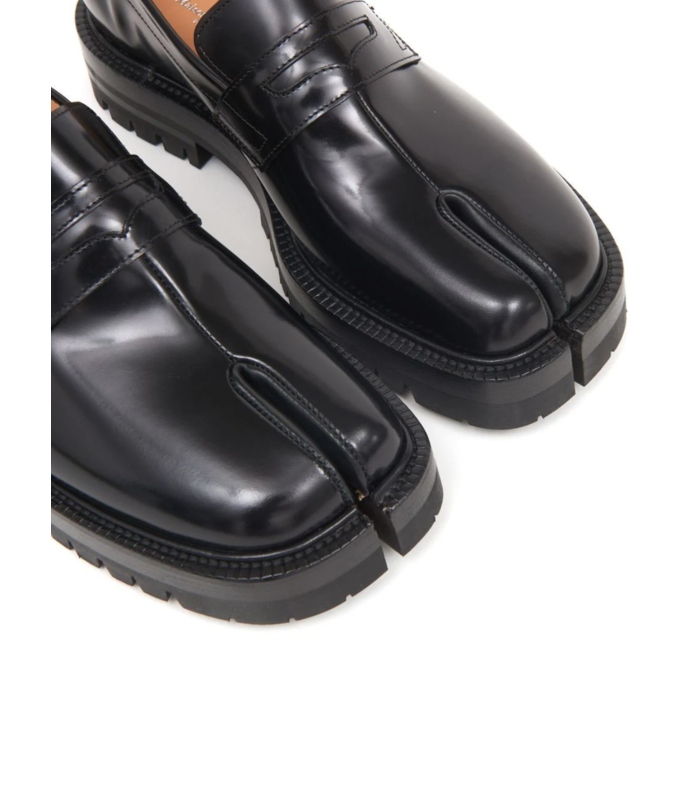 TABI COUNTY LOAFER BLACK